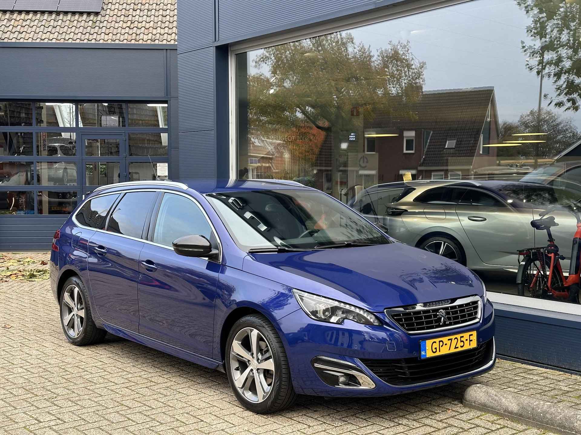 Peugeot 308 SW 1.2 Turbo 130 PK GT-line | Sportieve Uitvoering | Alcantara Bekleding | Navigatie | Full LED Verlichting | Camera | Parkeersensoren | 17 Inch Lichtmetalen Velgen | Cruise Control | Climate Control | - 7/57