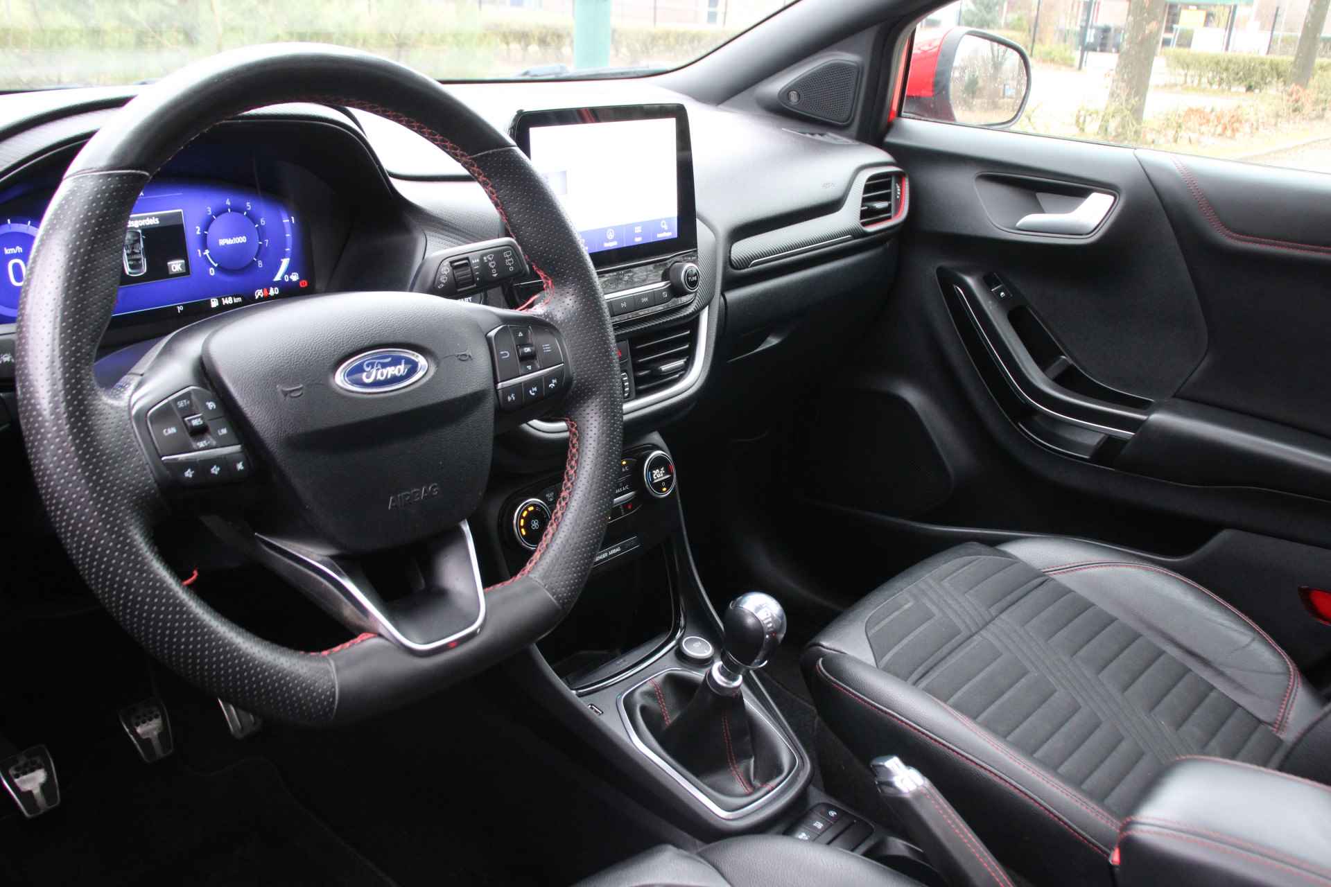 Ford Puma 1.0EB 155PK Hybrid ST-LINE X | DEALER OH! | PANODAK | B&O AUDIO | LEDER | WINTERPACK | COMFORT PACK | KEYLESS ENTRY | NAVI | CLI - 4/47