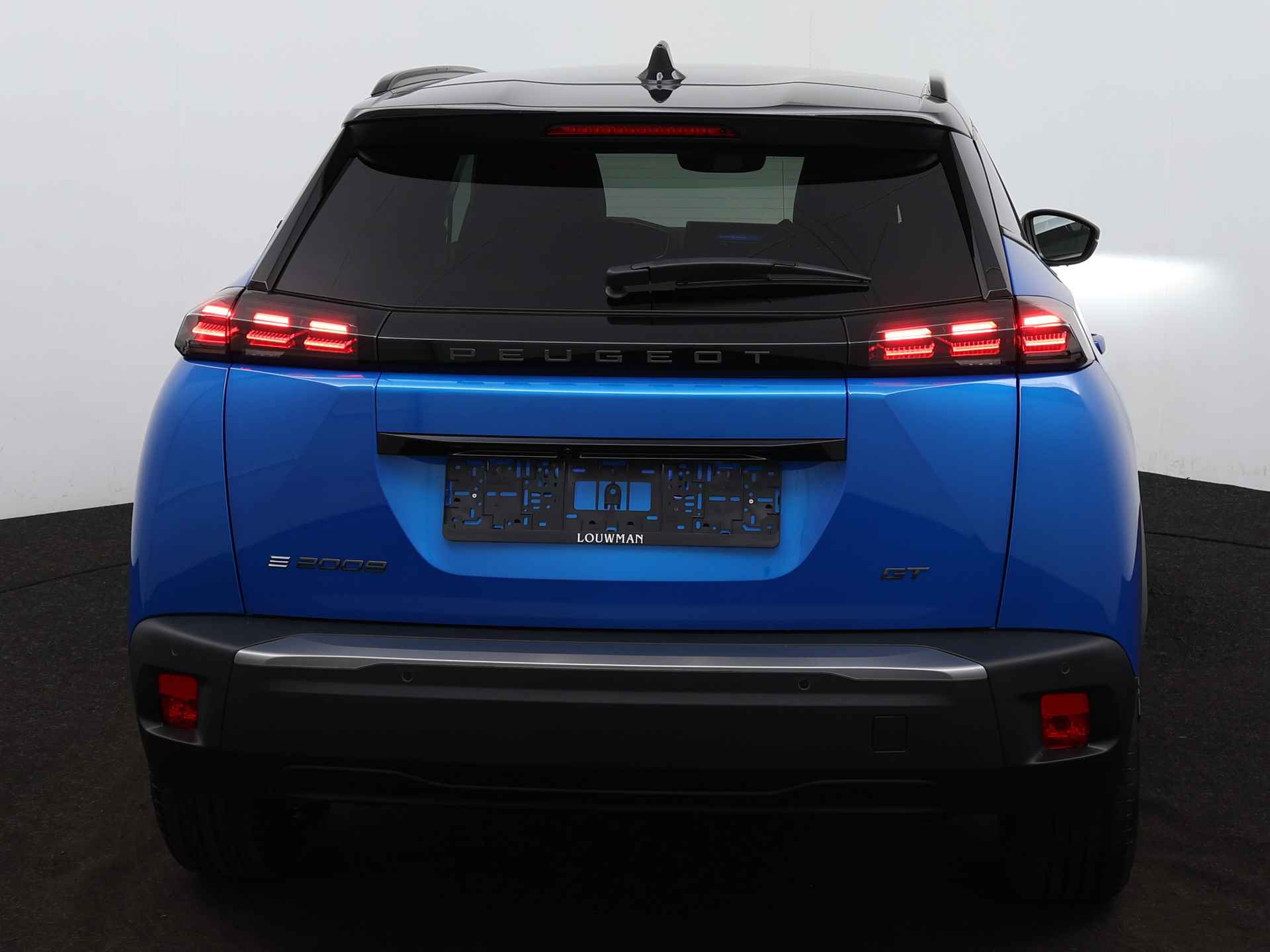 Peugeot e-2008 EV GT 54 kWh | Navigatie | Camera | Climate | Cruise | Parkeersensoren V+A | Apple Carplay & Android Auto | - 24/39
