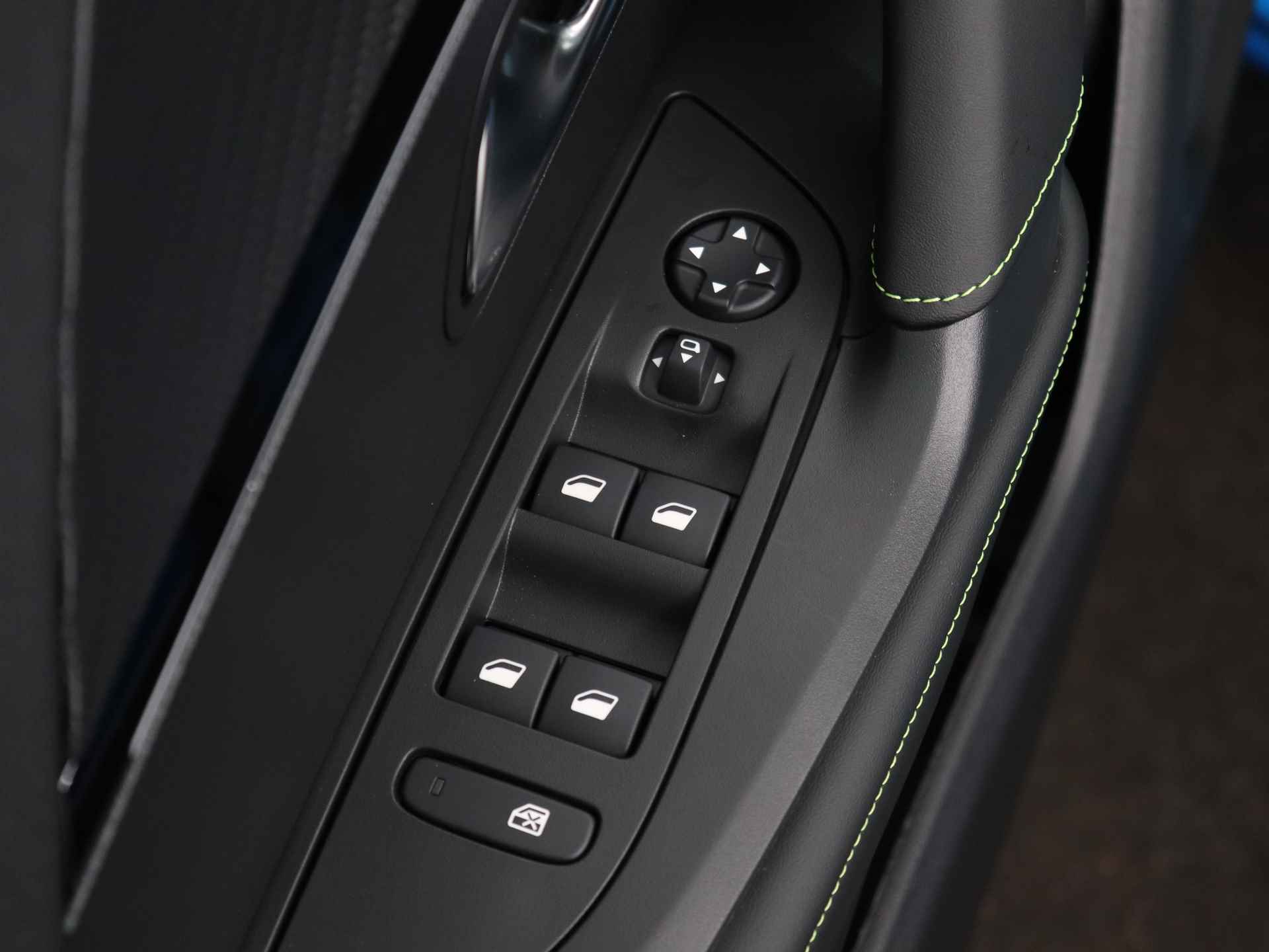 Peugeot e-2008 EV GT 54 kWh | Navigatie | Camera | Climate | Cruise | Parkeersensoren V+A | Apple Carplay & Android Auto | - 27/39