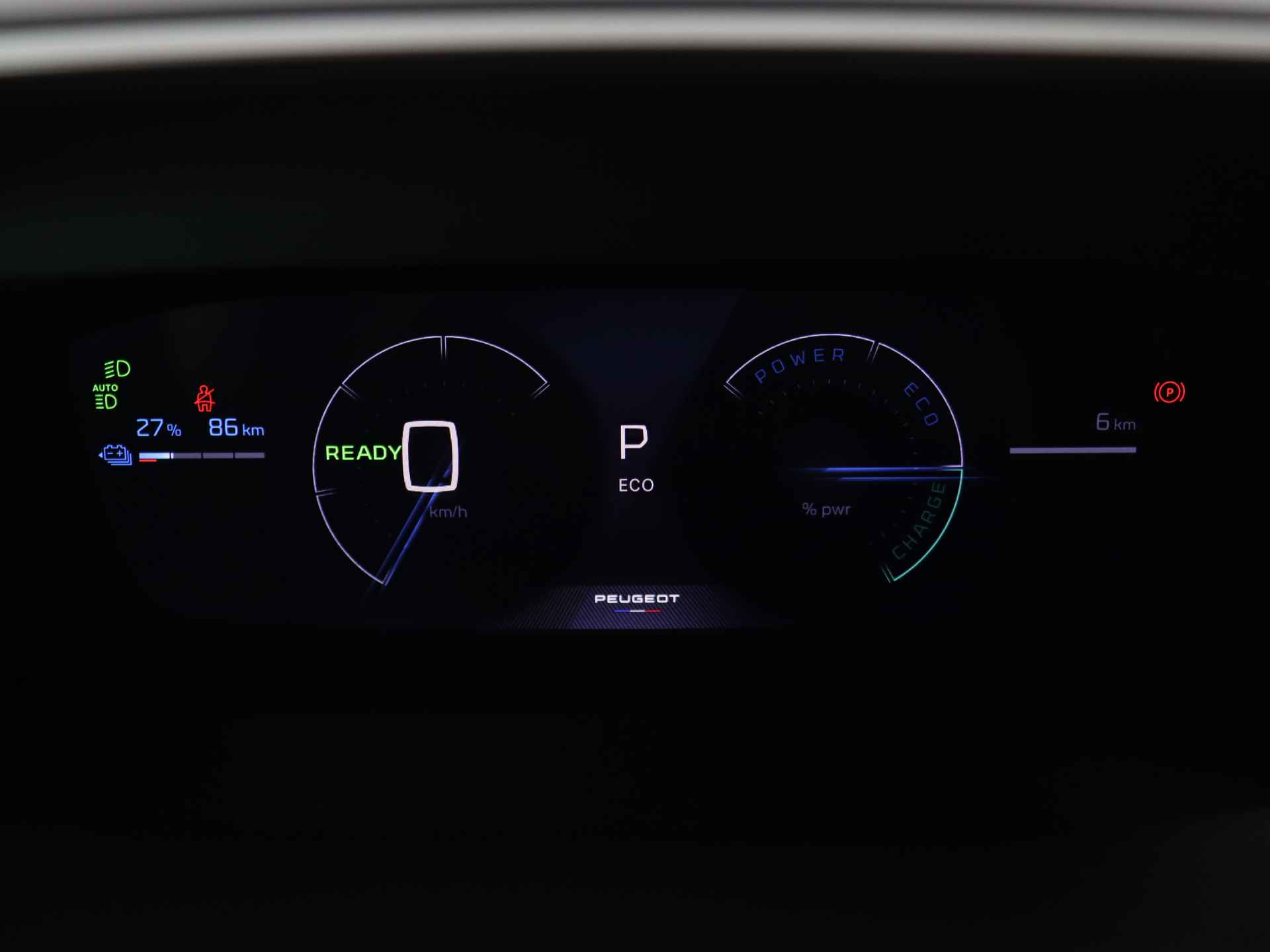 Peugeot e-2008 EV GT 54 kWh | Navigatie | Camera | Climate | Cruise | Parkeersensoren V+A | Apple Carplay & Android Auto | - 28/39