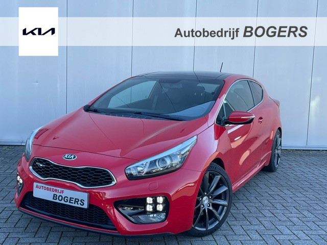 Kia pro_cee'd 1.6 GT 204 Pk Navigatie, Schuifdak, Climate Control, Cruise Control, 18"Lm, Achteruitrijcamera