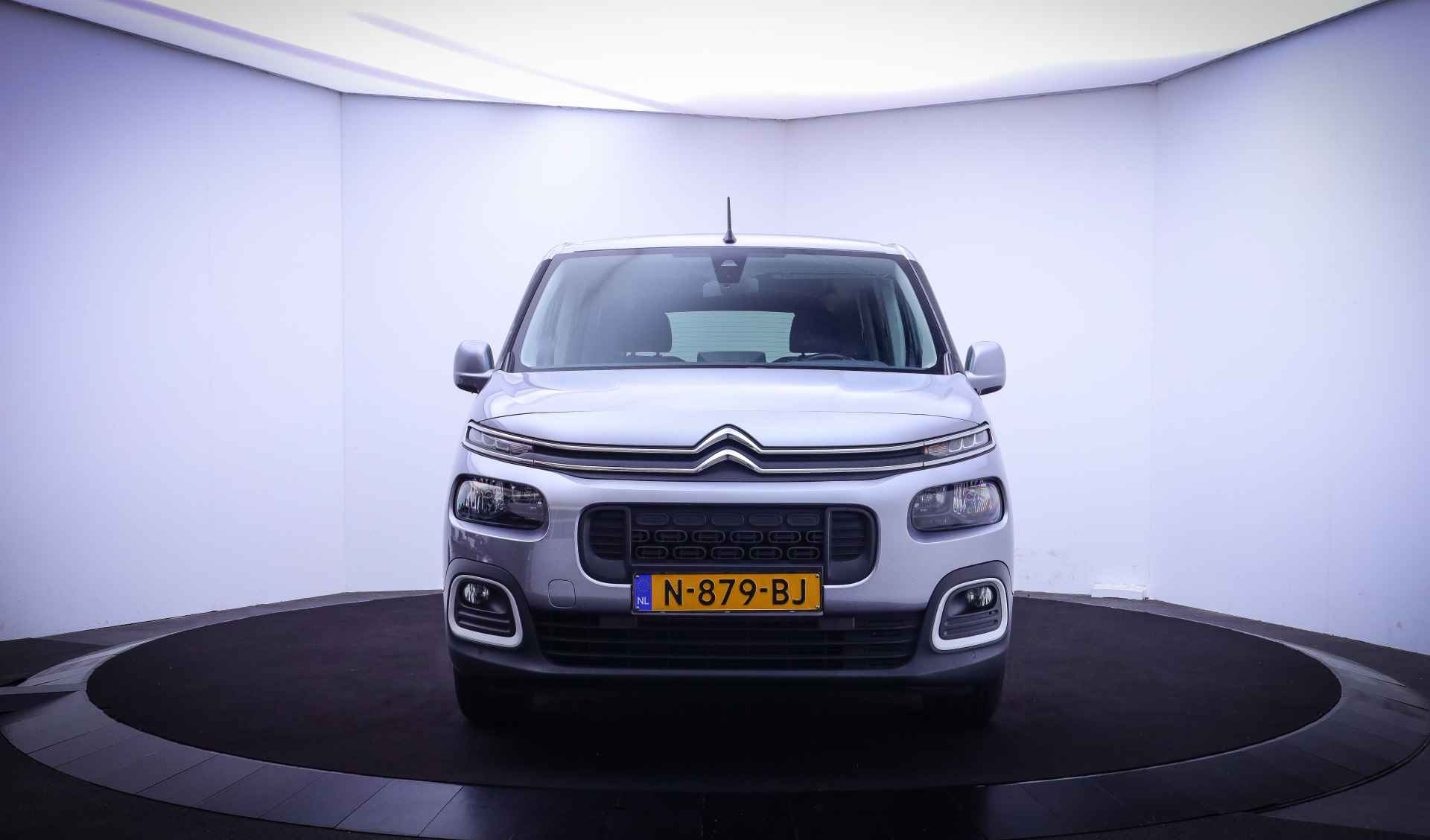 Citroën Berlingo 1.2T Aut. Feel NAVI/CARPLAY/TREKHAAK/CRUISE/CLIMA/2X SCHUIFDEUR/LED DAGRIJ/LMV - 2/25