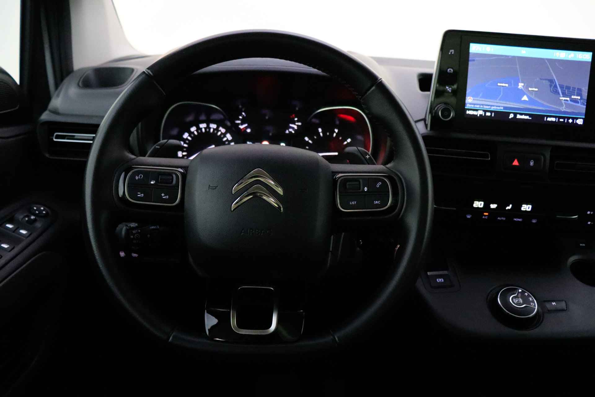 Citroën Berlingo 1.2T Aut. Feel NAVI/CARPLAY/TREKHAAK/CRUISE/CLIMA/2X SCHUIFDEUR/LED DAGRIJ/LMV - 17/25