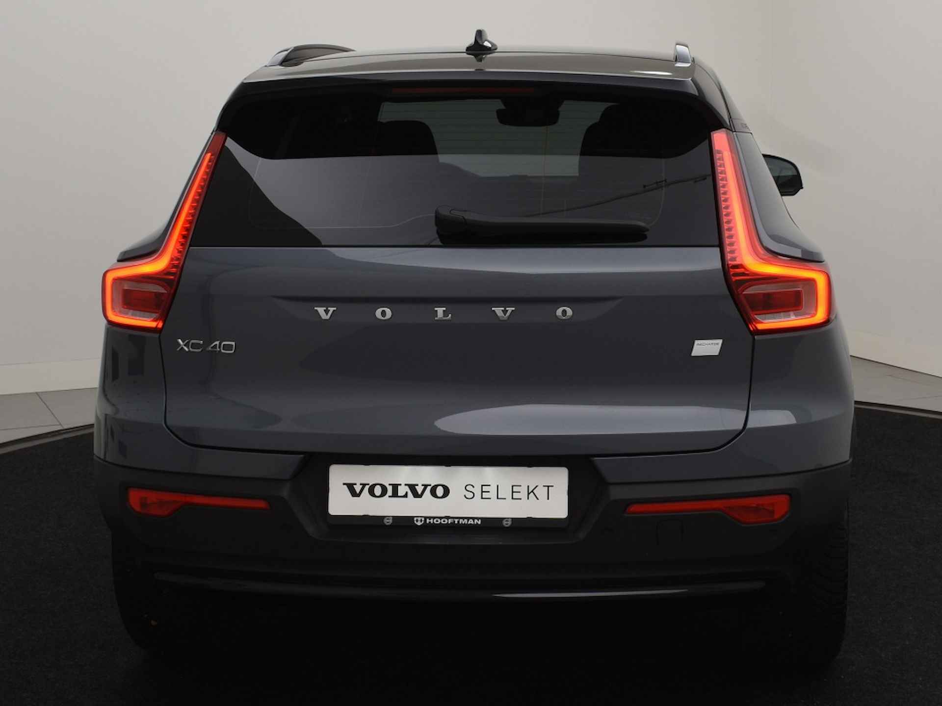 Volvo XC40 RECHARGE PURE ELECTRIC CORE 19INCH GOOGLE MAPS CAMERA - 5/29