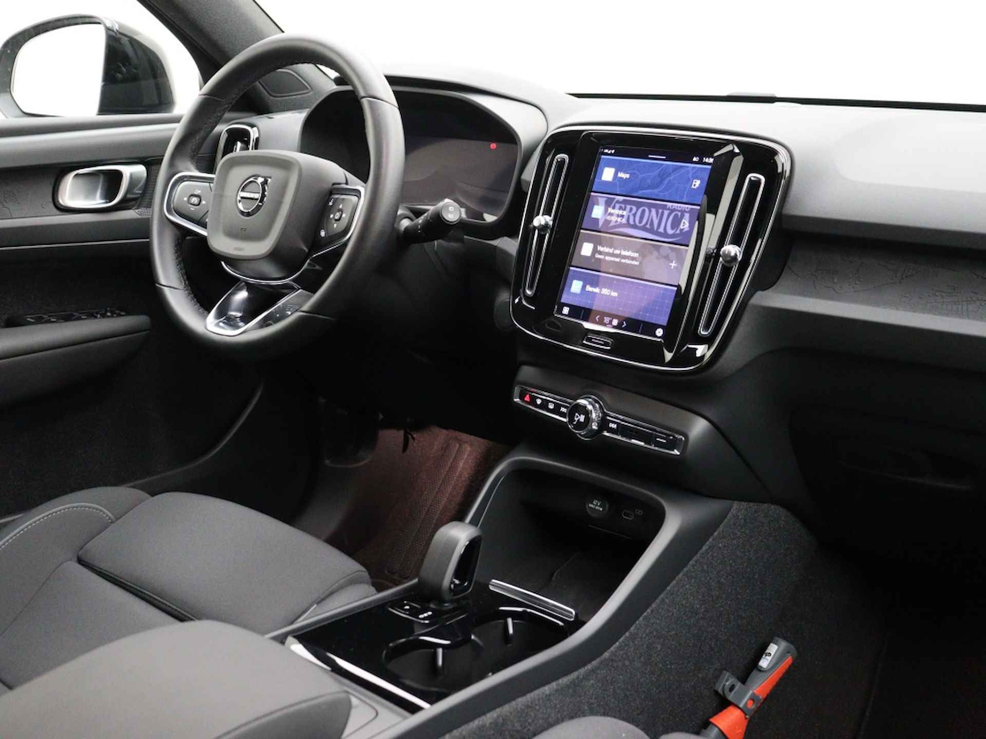 Volvo XC40 RECHARGE PURE ELECTRIC CORE 19INCH GOOGLE MAPS CAMERA - 27/29