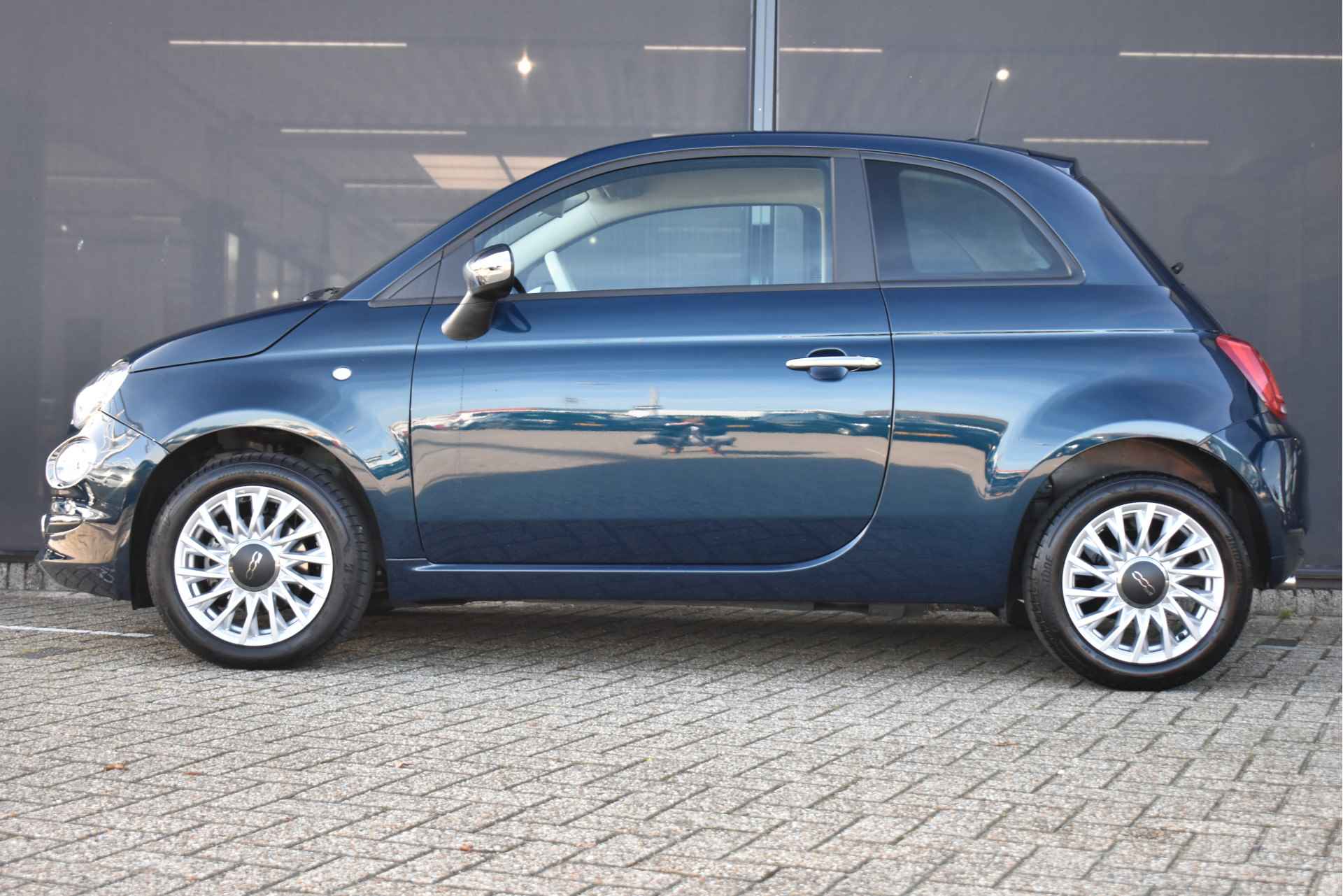 Fiat 500 1.0 Dolcevita Hybrid | Navigatie | Climate Control | Parkeersensoren | Cruise Control | - 4/44