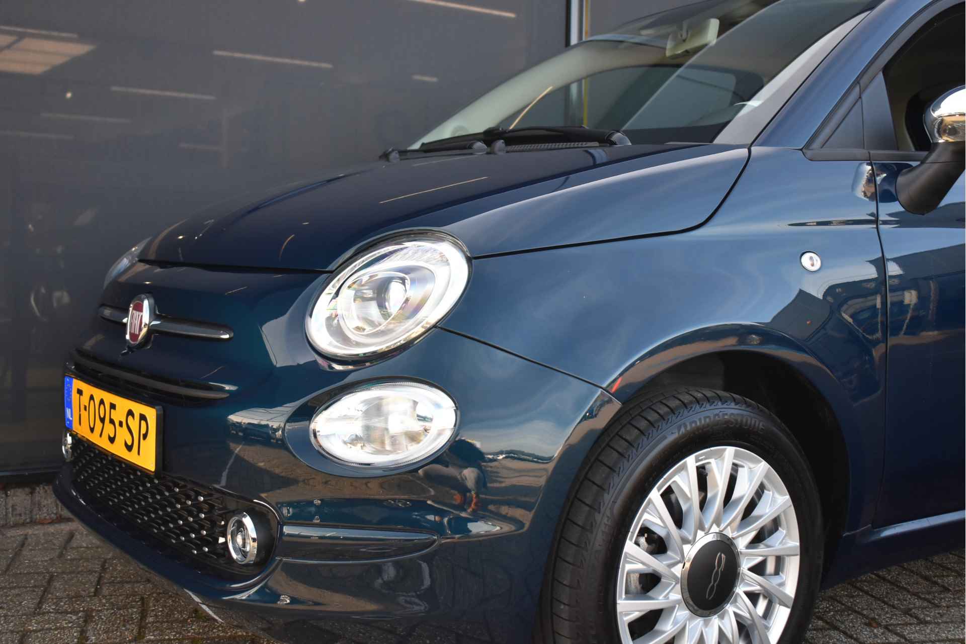 Fiat 500 1.0 Dolcevita Hybrid | Navigatie | Climate Control | Parkeersensoren | Cruise Control | - 26/44