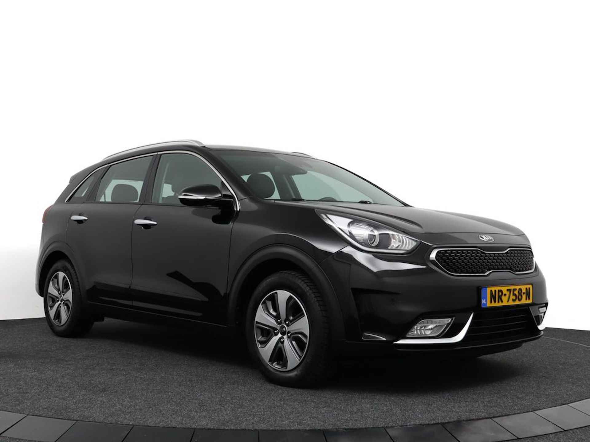 Kia Niro 1.6 GDi Hybrid First Edition - Navigatie - Cruise Control - Airco - Climate Control - Apple CarPlay / Android Auto - Fabrieksgarantie tot 05-2024 - 11/54