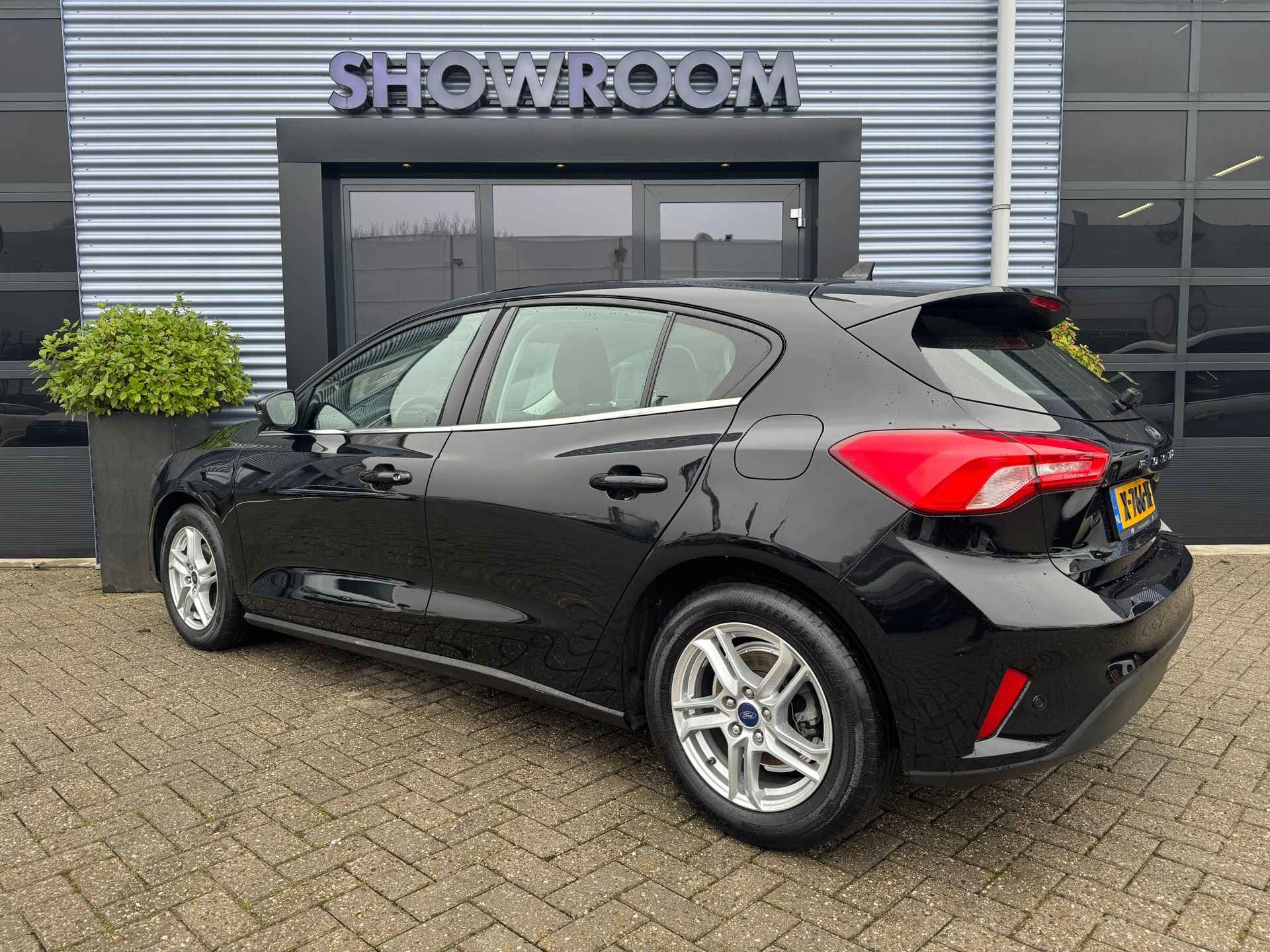 Ford Focus 1.0 EcoBoost Hybrid Titanium X Business|Automaat|Cruise|Applecarplay|Navi|Camera - 4/34