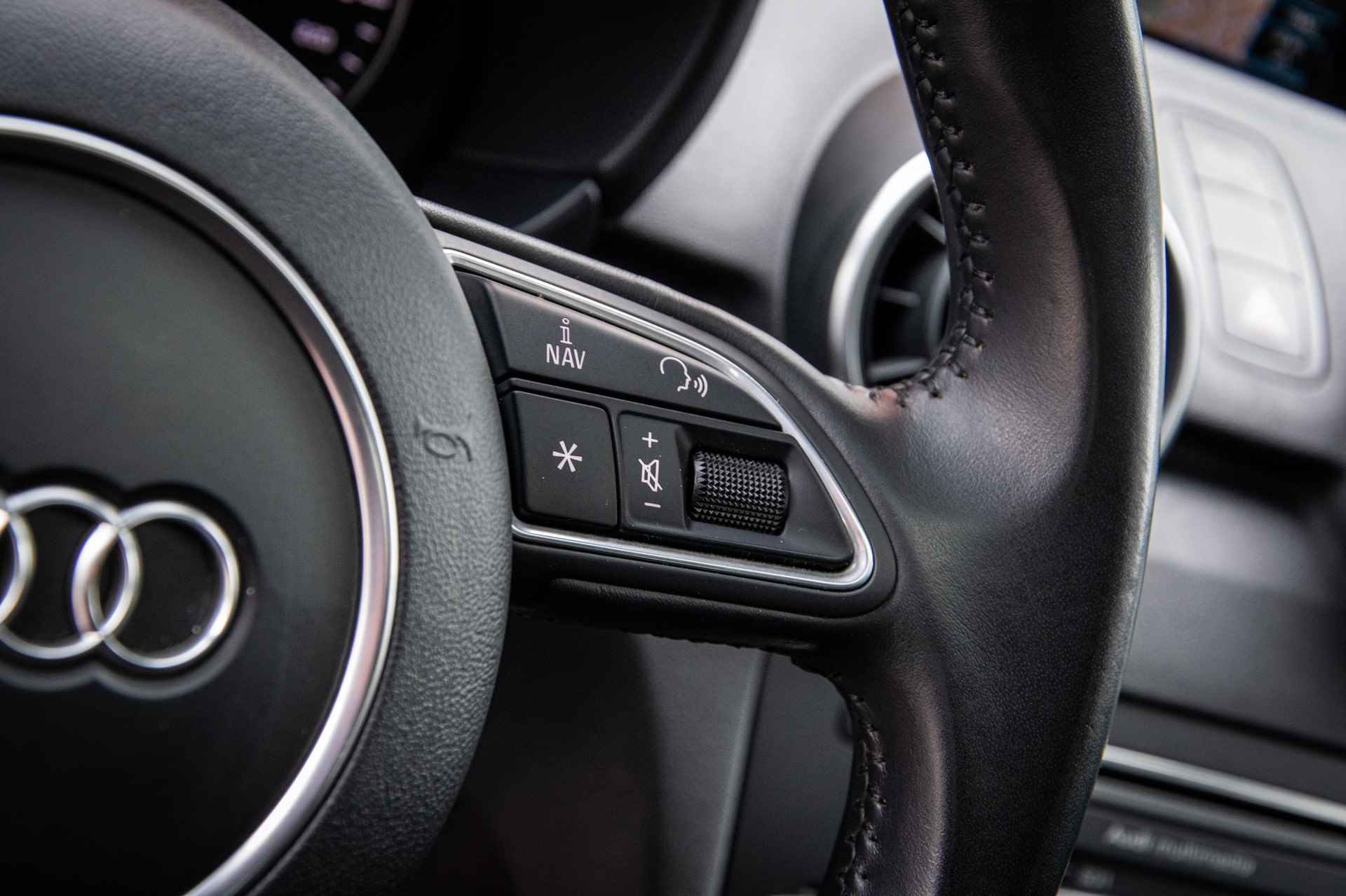 Audi A1 Sportback 1.0 TFSI S-line Adrenalin | NAP | Panoramadak | Cruise control | Navigatie | - 36/53