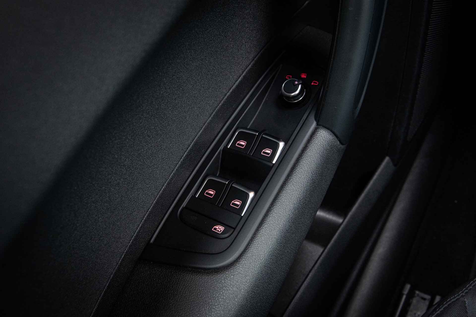 Audi A1 Sportback 1.0 TFSI S-line Adrenalin | NAP | Panoramadak | Cruise control | Navigatie | - 39/53