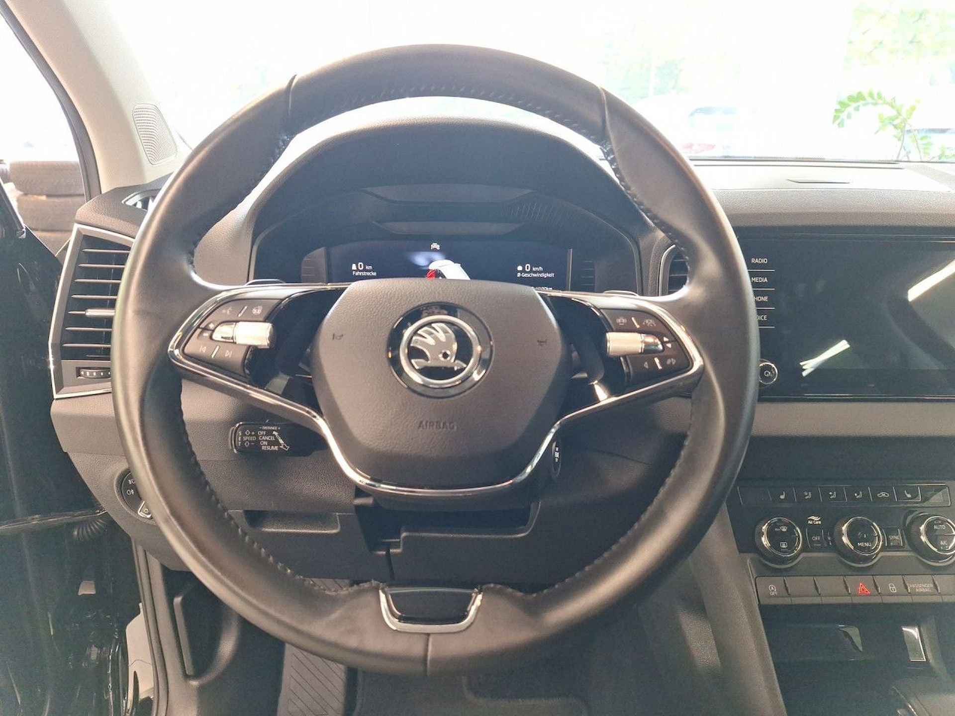 Škoda Karoq 1.5 TSI ACT SPORTLINE AUTOMAAT Virtual Cockpit | Adaptive Cruise | Keyless | LED - 9/15