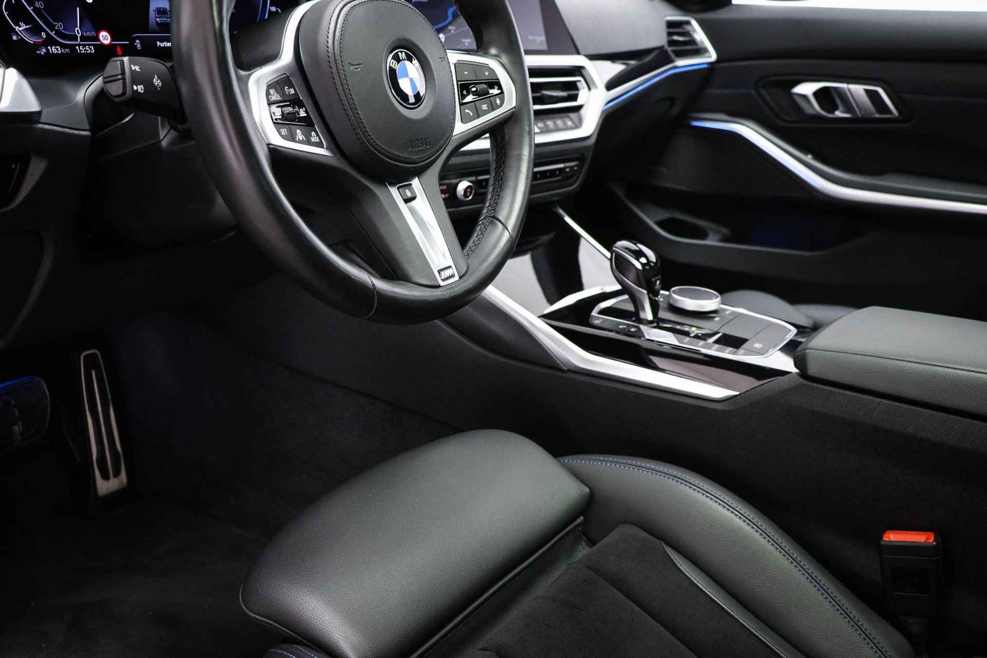 BMW 3-serie 330e M-Sport High Executive | OPEN DAK | LASER LED | HEAD UP | STUURVERWARMING - 35/66