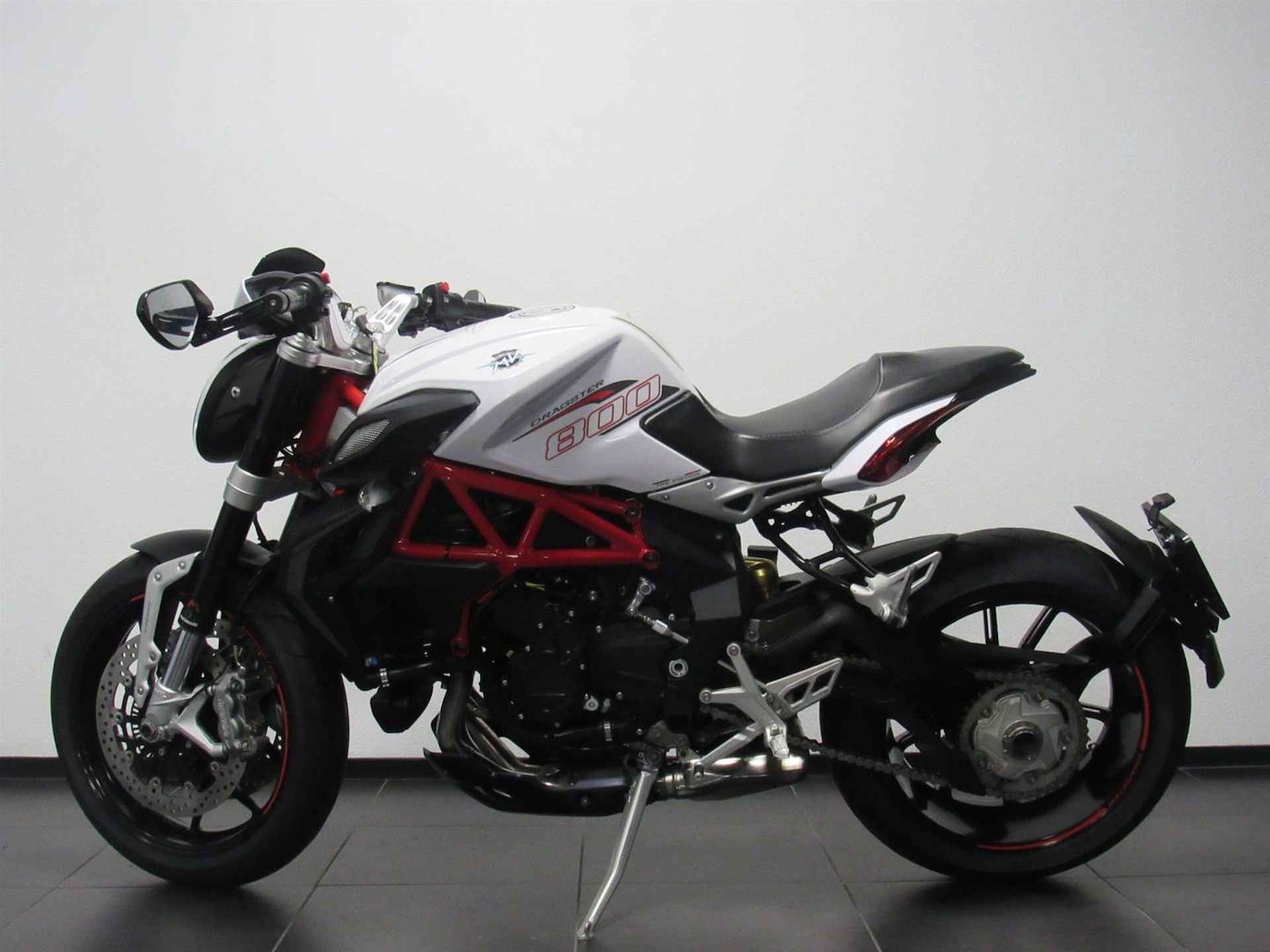 MV Agusta DRAGSTER 800 - 2016 - 4/14