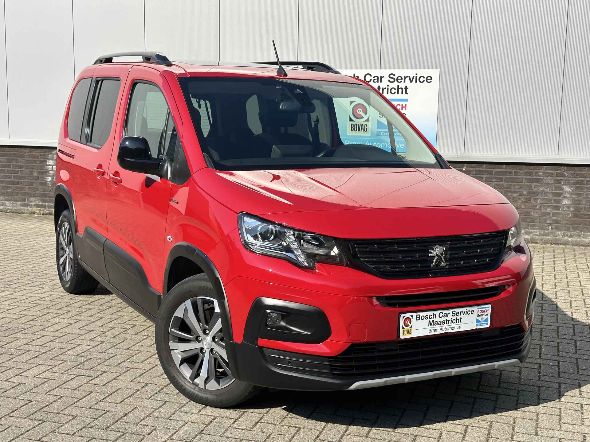 Peugeot Rifter 1.2 Puretech GT-Line | Panorama | Key-less | PDC | Wireless charging | Carplay | Winter-pakket | 17' | Interesse, Proefrit? Bel of app met: 06-24 28 28 42 - 11/41