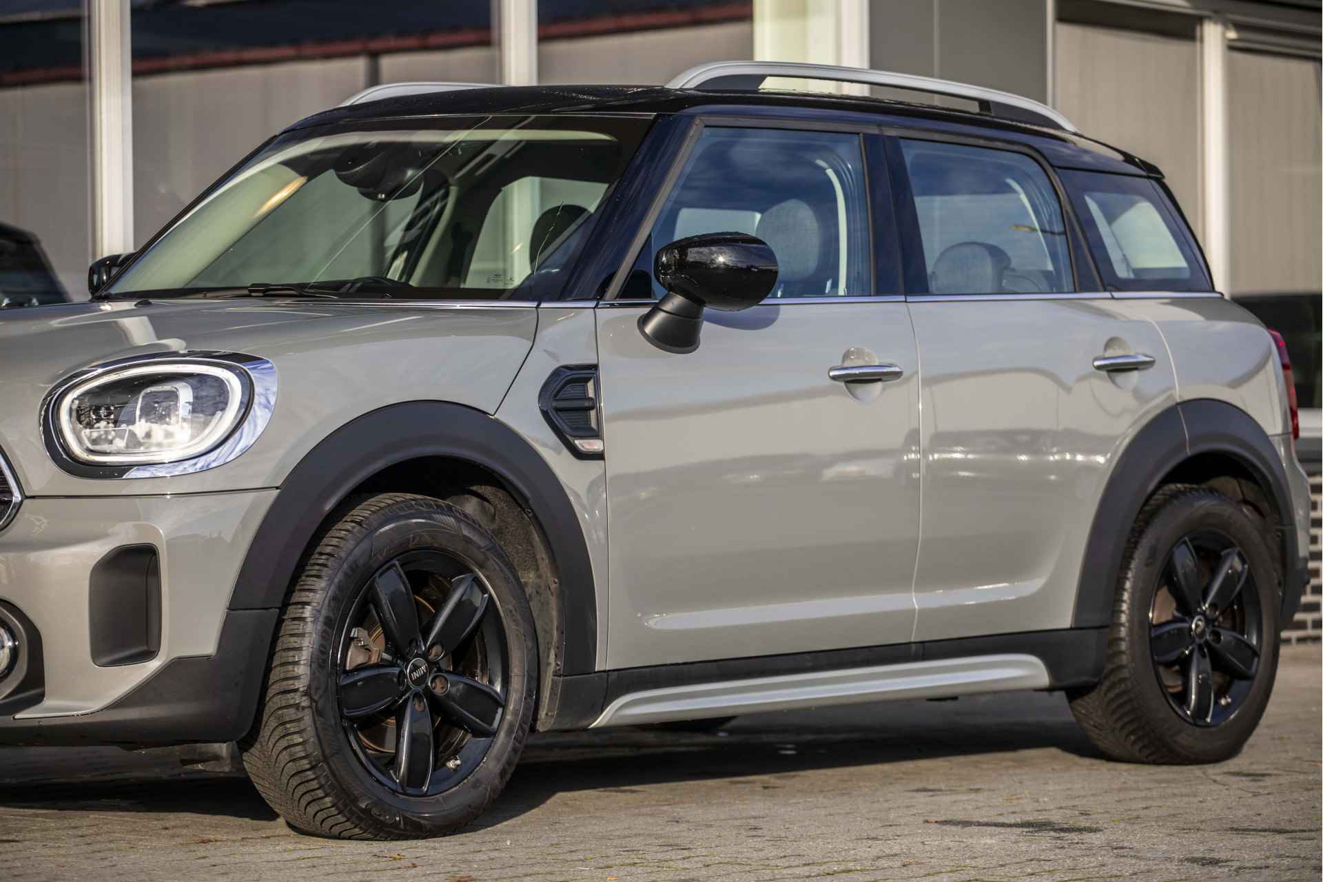 MINI Countryman 1.5 Cooper Business Edition | Automaat | Carplay | NL Auto | Cruise - 15/35