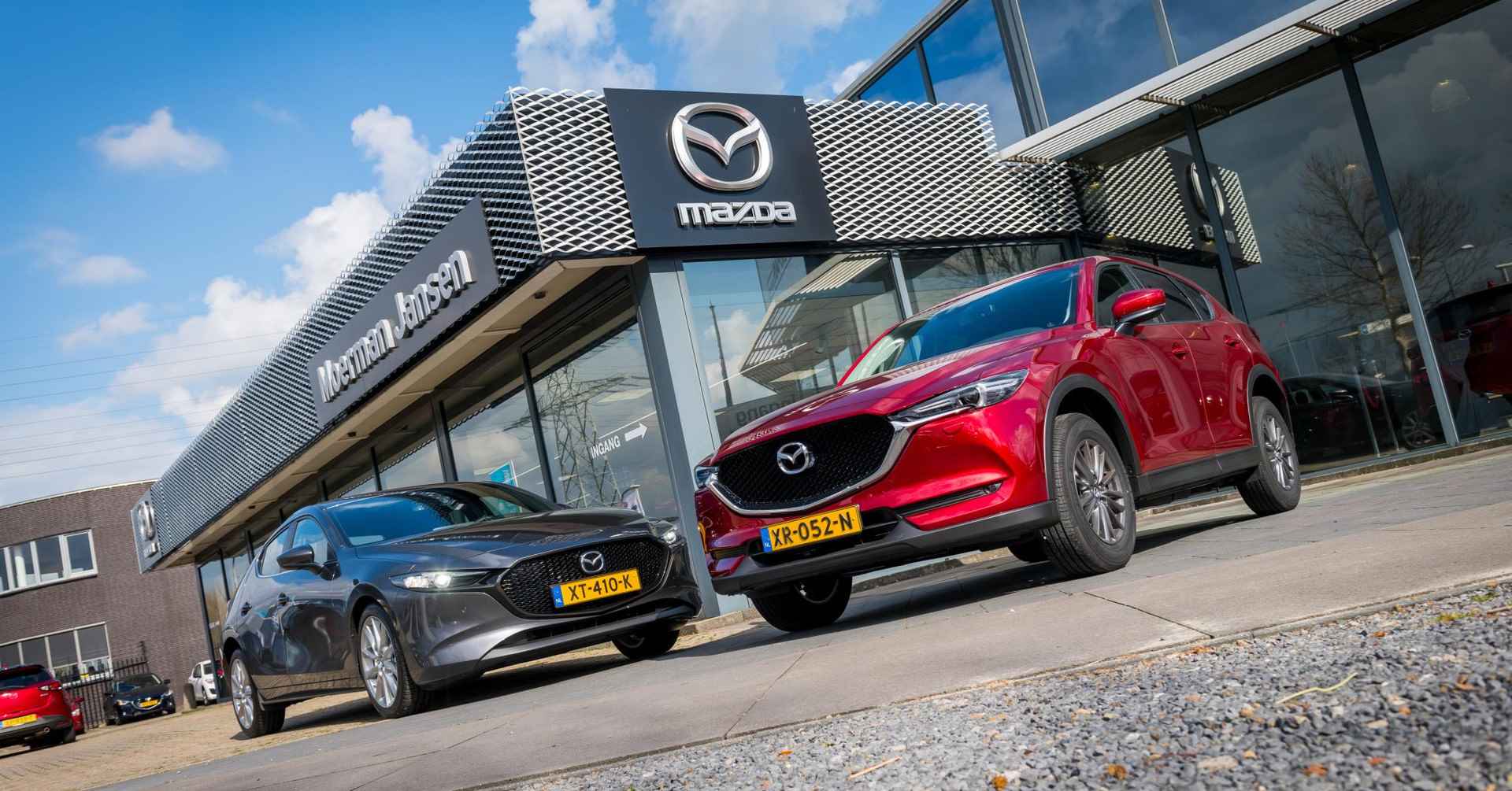 Mazda CX-30 2.5 e-SkyActiv-G M Hybrid Homura / Nieuw, uit voorraad leverbaar - 13/15