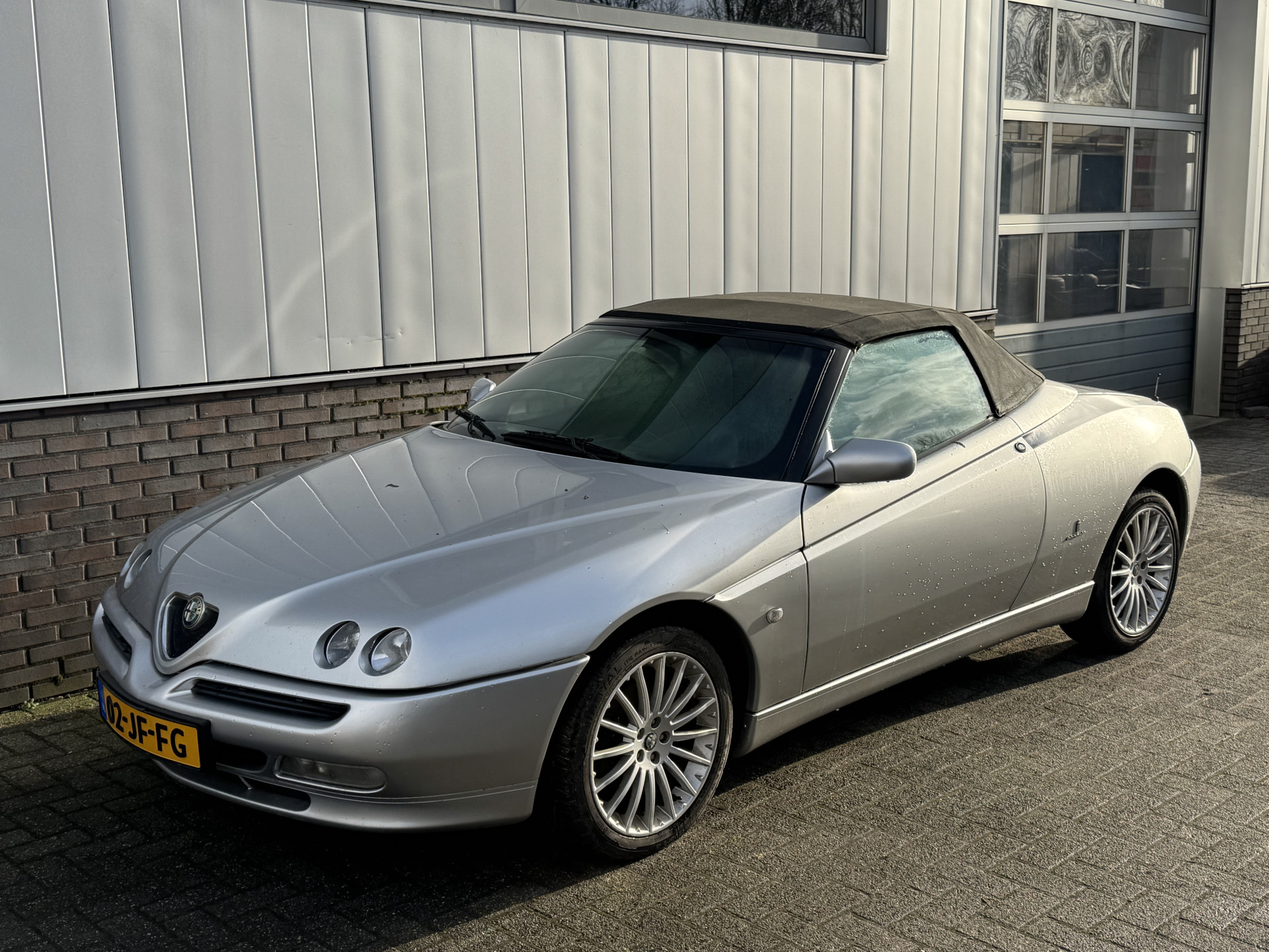 Alfa Romeo Spider 2.0-16V T.Spark L | Nieuwe APK | bodem heeft in de toekomst aandacht nodig | Meeneemprijs