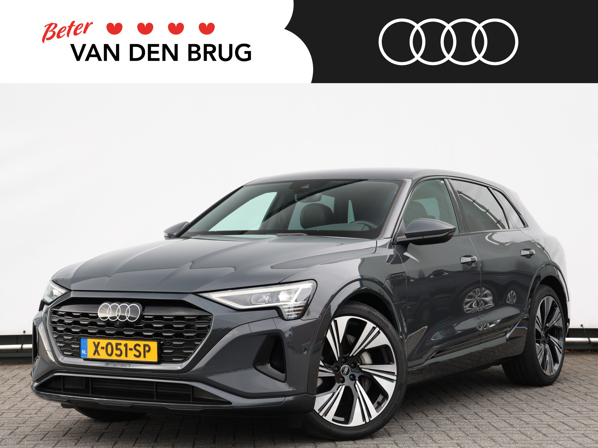 Audi Q8 e-tron 50 quattro 95 kWh 340pk | 22" Velgen | Leder | Stoelverwarming | Navi | Apple Carplay