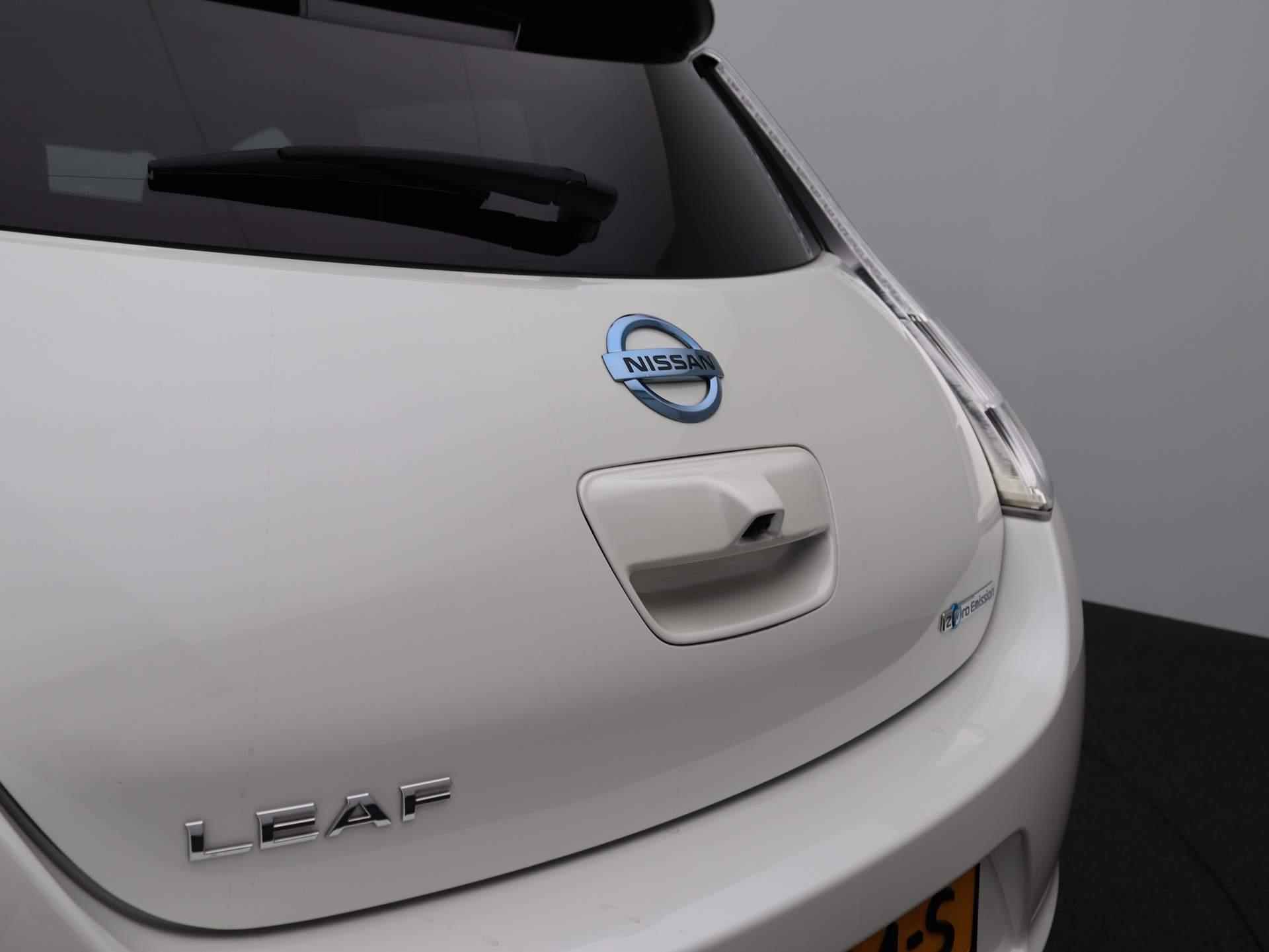 Nissan LEAF Tekna 30 kWh Airco | Navigatie | Achteruitrijcamera | Cruise Control Leren Bekleding | - 34/45