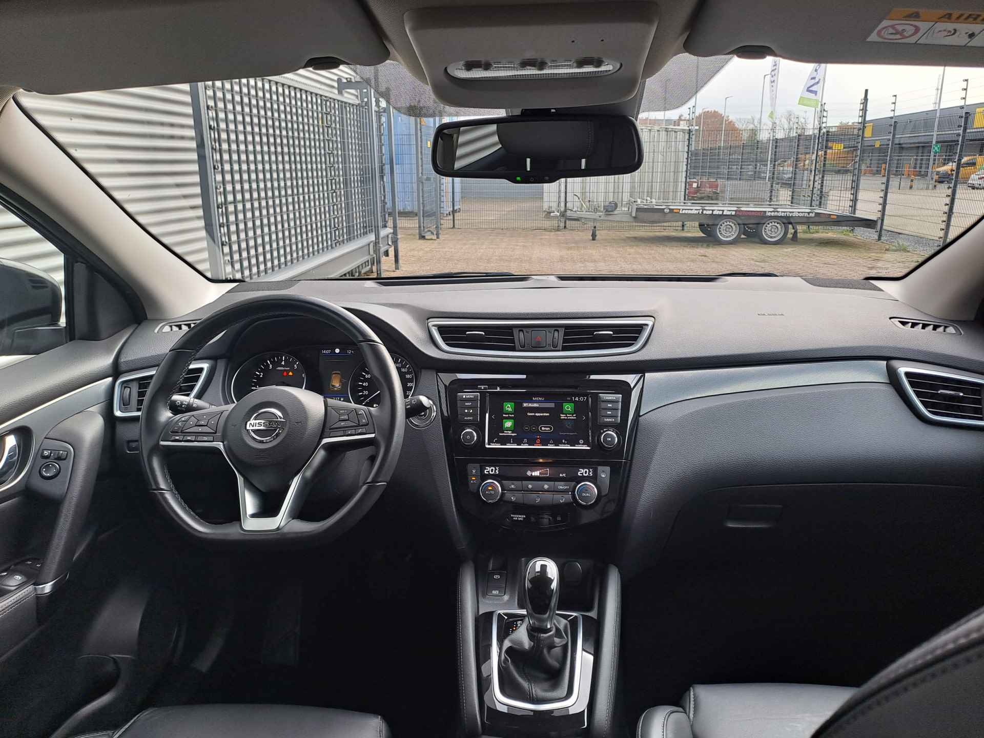 Nissan QASHQAI 1.3 DIG-T Design Edition Tekna Nappa Leder | Stoelverwarming | Navigatie | 360 Camera | Cruise | 19 INCH Lichtmetalen velgen - 15/39