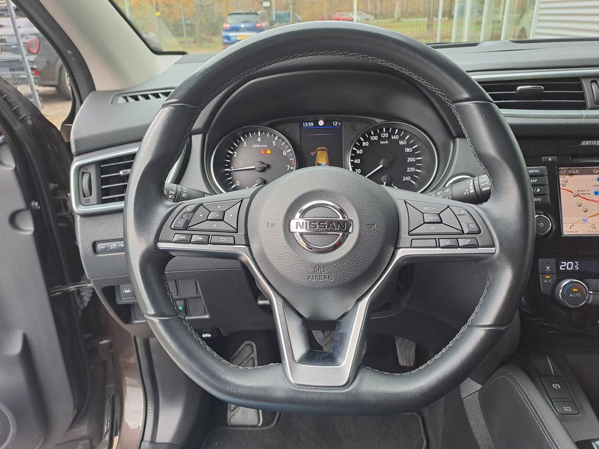 Nissan QASHQAI 1.3 DIG-T Design Edition Tekna Nappa Leder | Stoelverwarming | Navigatie | 360 Camera | Cruise | 19 INCH Lichtmetalen velgen - 17/39