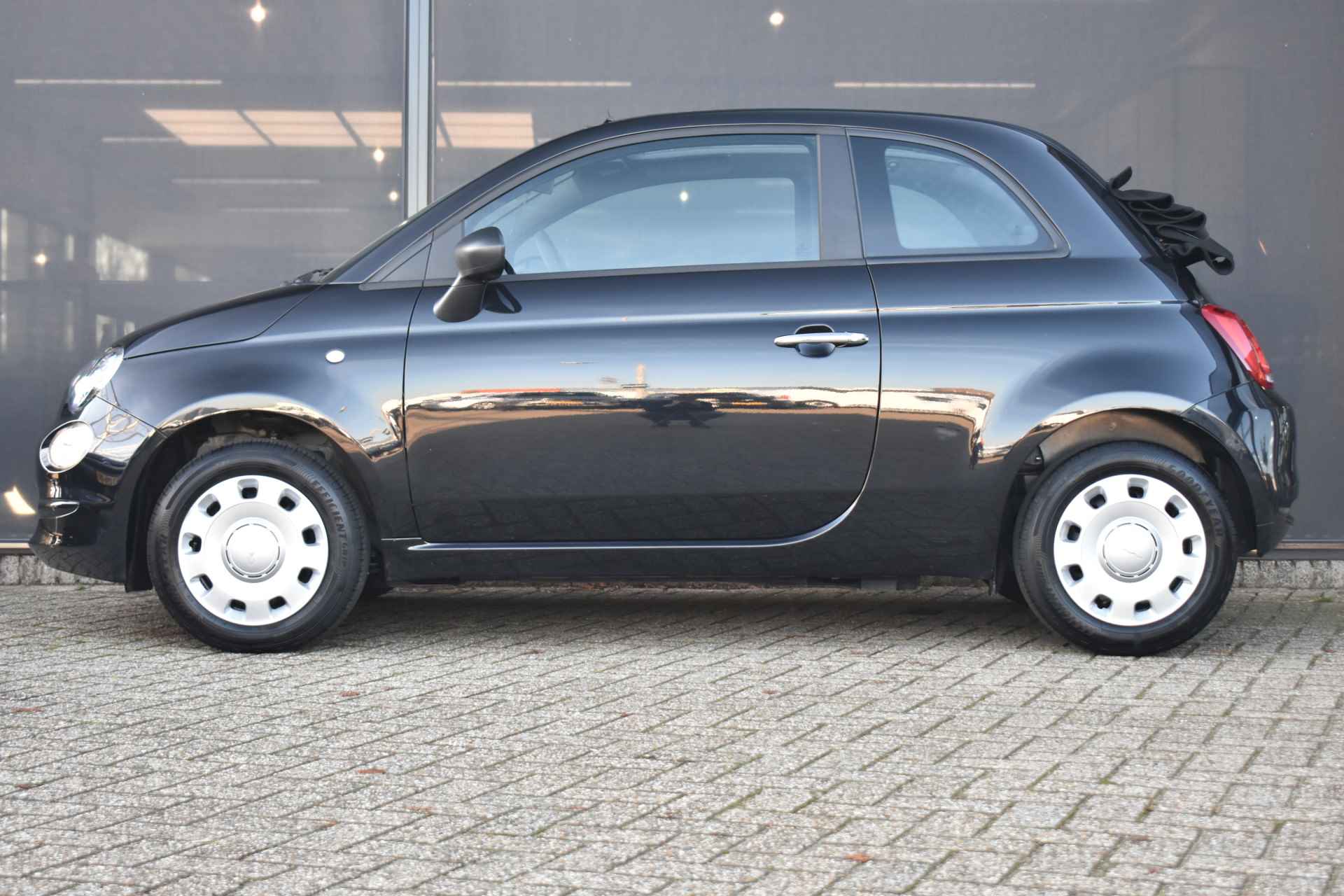 Fiat 500C 1.0 Hybrid | Navigatie by App | Nieuwstaat! | Cruise Control | Airco | Apple Carplay | Android Auto | Bluetooth-Telefoonverbindi - 5/44