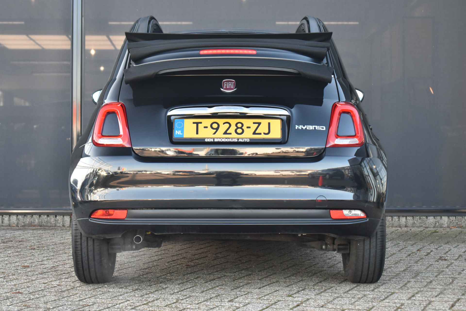 Fiat 500C 1.0 Hybrid | Navigatie by App | Nieuwstaat! | Cruise Control | Airco | Apple Carplay | Android Auto | Bluetooth-Telefoonverbindi - 8/44