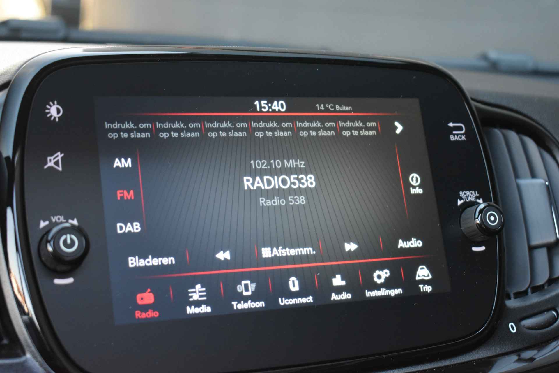 Fiat 500C 1.0 Hybrid | Navigatie by App | Nieuwstaat! | Cruise Control | Airco | Apple Carplay | Android Auto | Bluetooth-Telefoonverbindi - 20/44