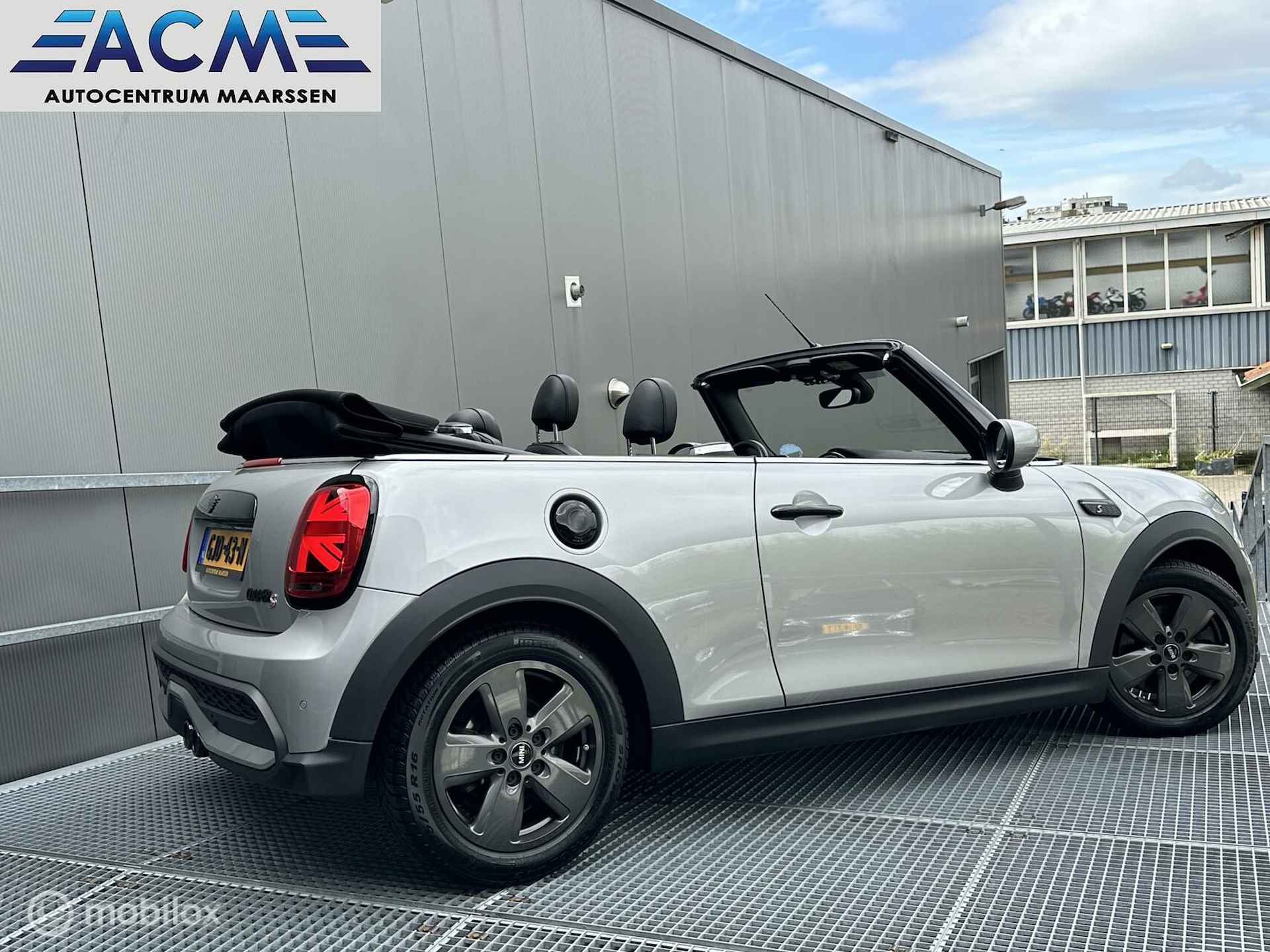 Mini Cabrio 2.0 Cooper S Rockingham GT Edition - 3/28