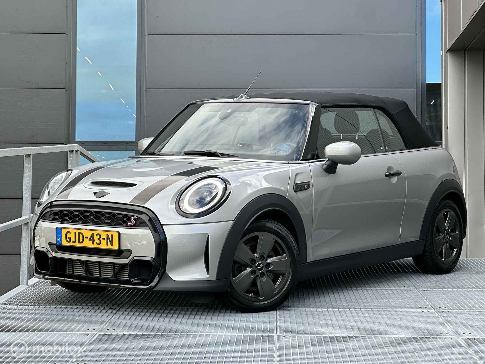 Mini Cabrio 2.0 Cooper S Rockingham GT Edition - 12/28