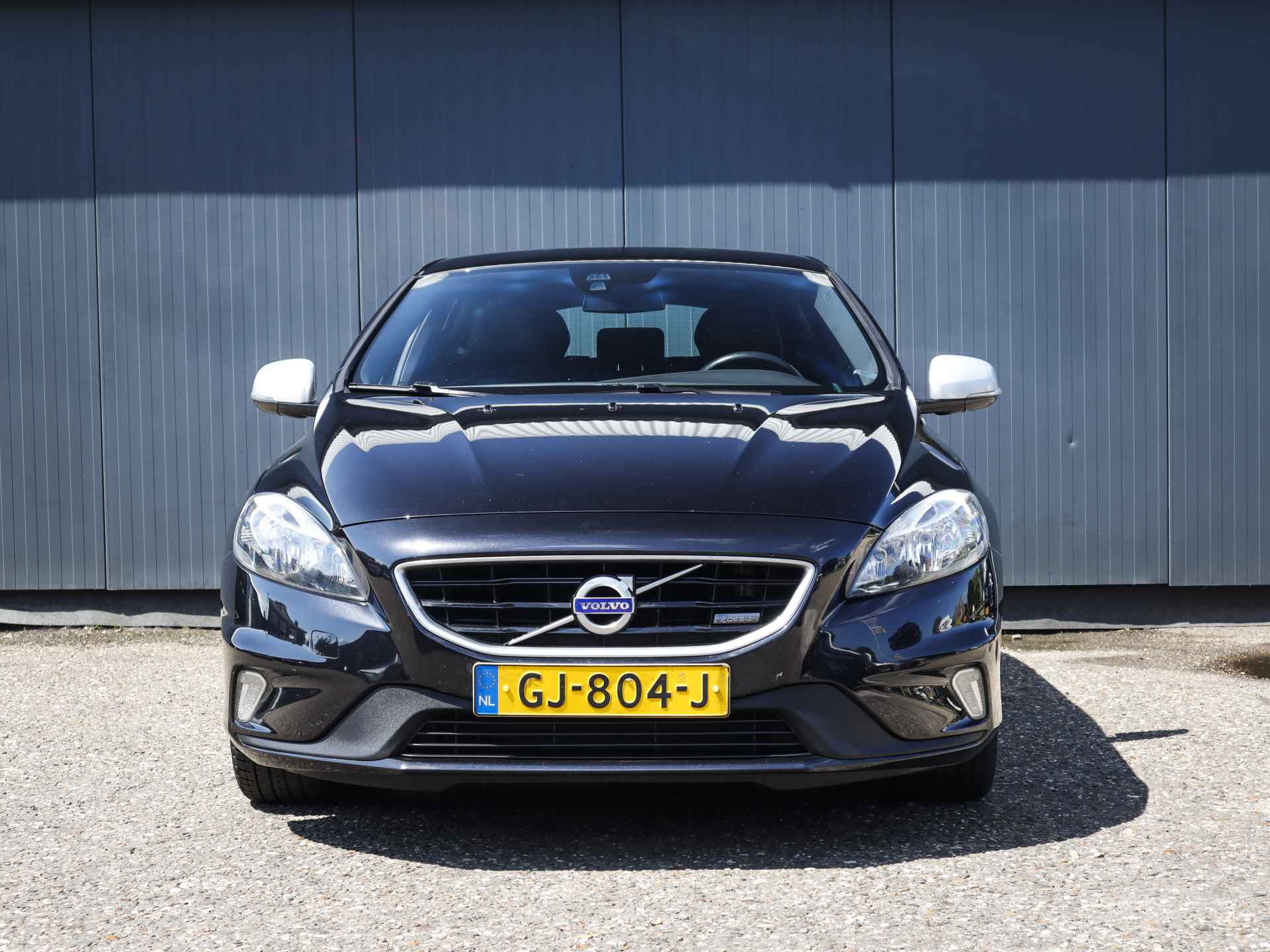 Volvo V40 1.6 T3 Summum (150 PK) Keurig-Onderh, 12-Mnd-BOVAG, NL-Auto, Navigatie, Cruisecontrol, Alarm-Klasse-3, Parkeersensoren, Leer, Bluetooth, Lm-Velgen-17Inch, Privacy-Glas, Black-Edition - 27/33