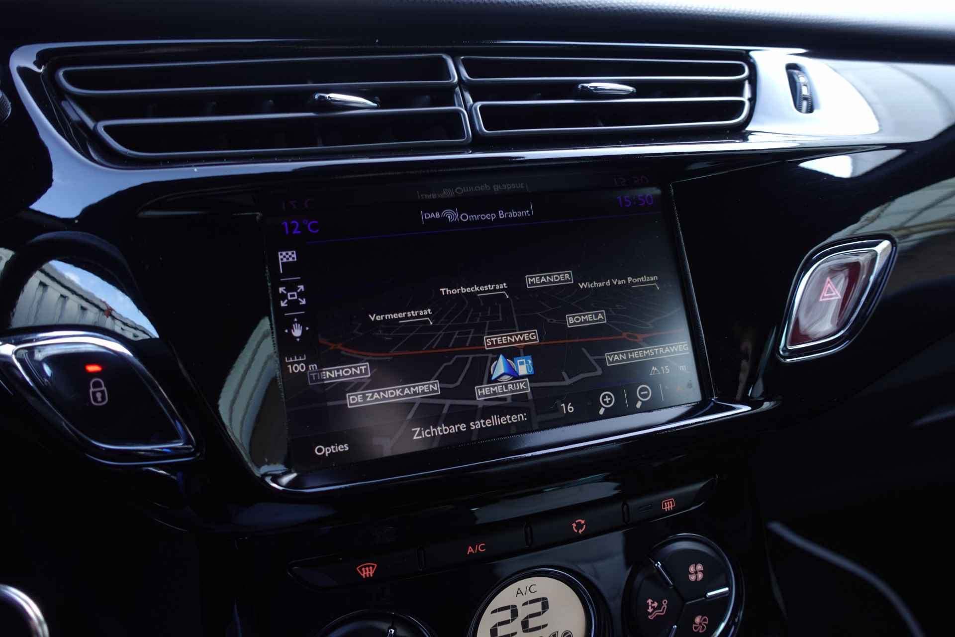 DS DS 3 1.2 PureTech Performance Line | AUTOMAAT | LEDER | NAV | CARPLAY | LED | LAGE KM! - 22/37