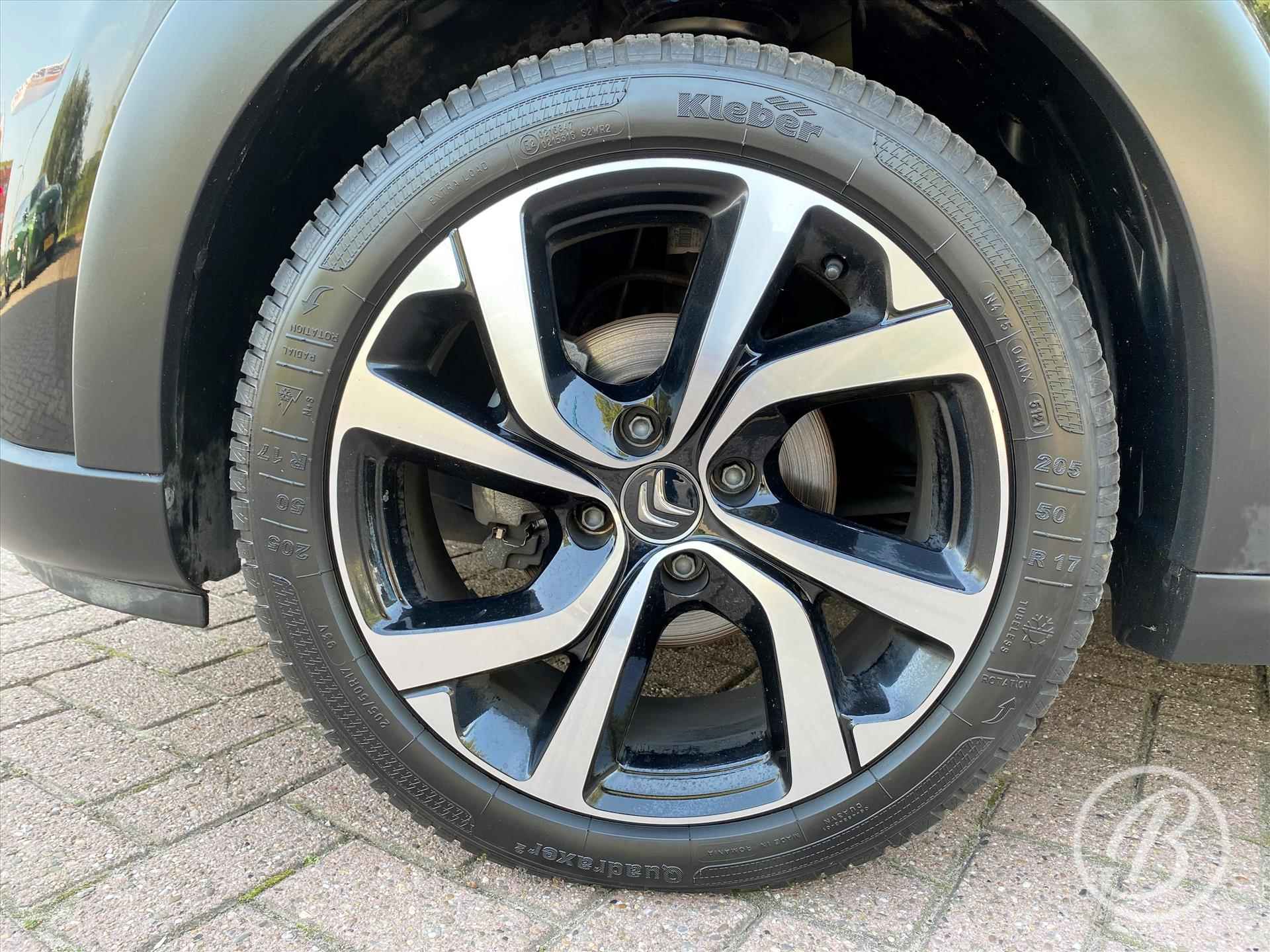 CITROEN C3 1.2 83pk Shine | camera, parkeersensoren, 17 inch velgen, dab, navigatie, apple carplay, android autom, climate- en cruise control - 12/53