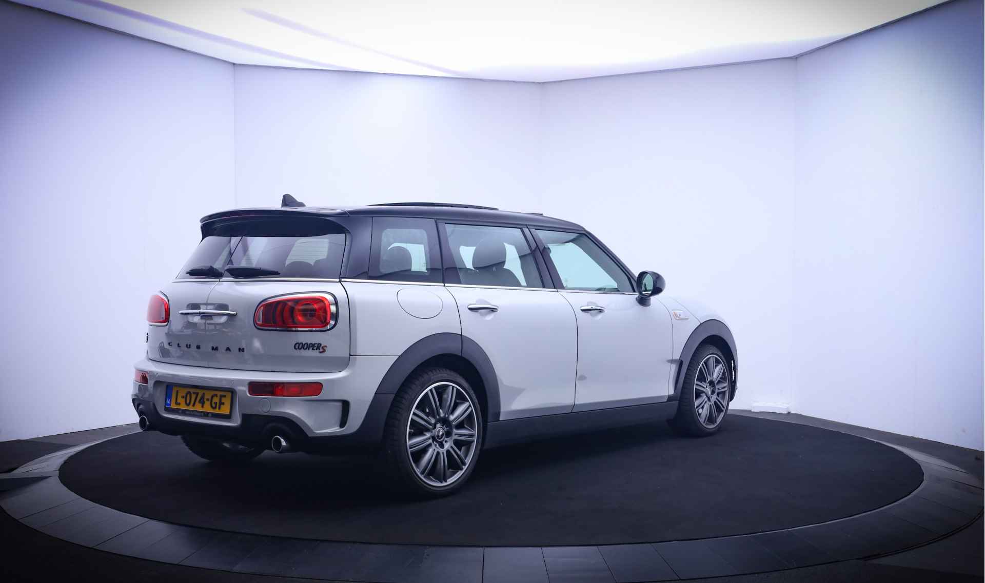 MINI Clubman 2.0 192Pk Cooper S Chili PANO/HARMAN KARDON/LED/ADAPTIVE CRUISE/HEAD UP/NAVI/STOELVERW./CAMERA/LEDER/DAB+/LMV - 5/27