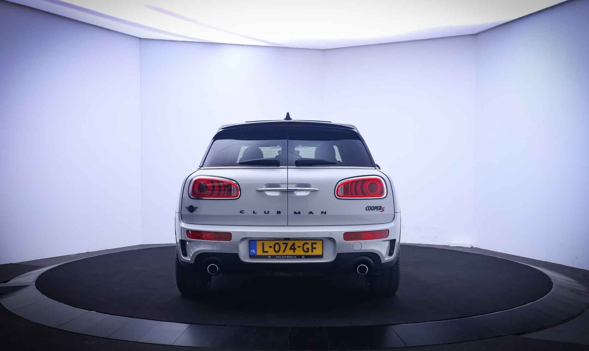 MINI Clubman 2.0 192Pk Cooper S Chili PANO/HARMAN KARDON/LED/ADAPTIVE CRUISE/HEAD UP/NAVI/STOELVERW./CAMERA/LEDER/DAB+/LMV - 6/27