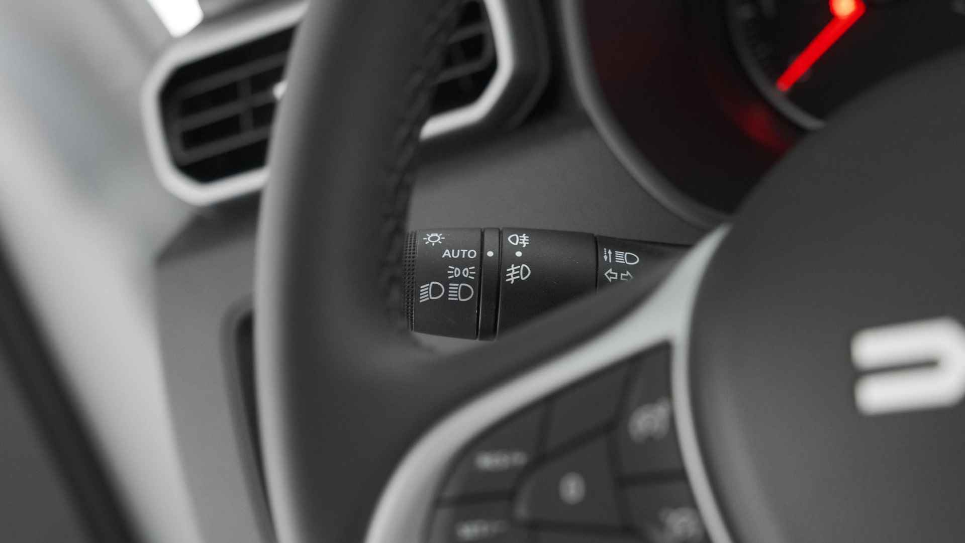 Dacia Duster TCe 150 EDC Journey | Camera | Dodehoekdetectie | Navigatie | Stoelverwarming | Apple Carplay - 34/70