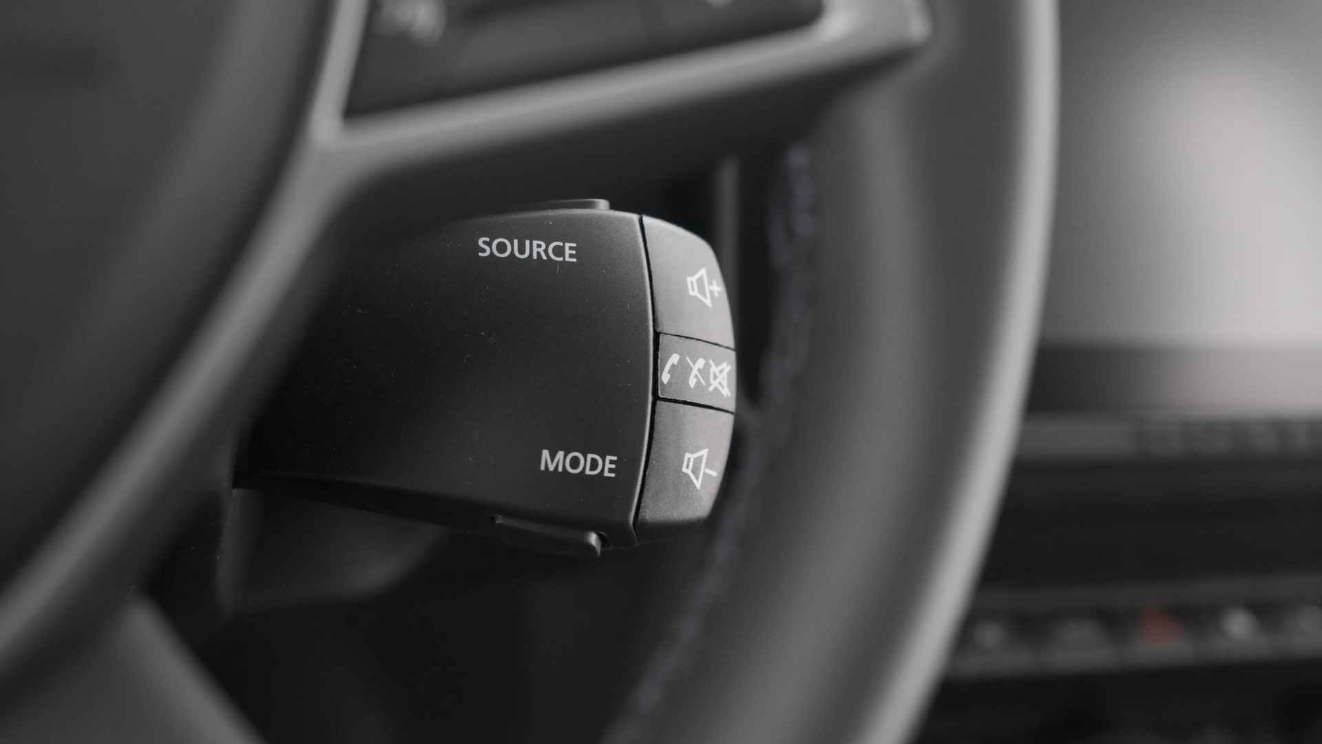 Dacia Duster TCe 150 EDC Journey | Camera | Dodehoekdetectie | Navigatie | Stoelverwarming | Apple Carplay - 36/70