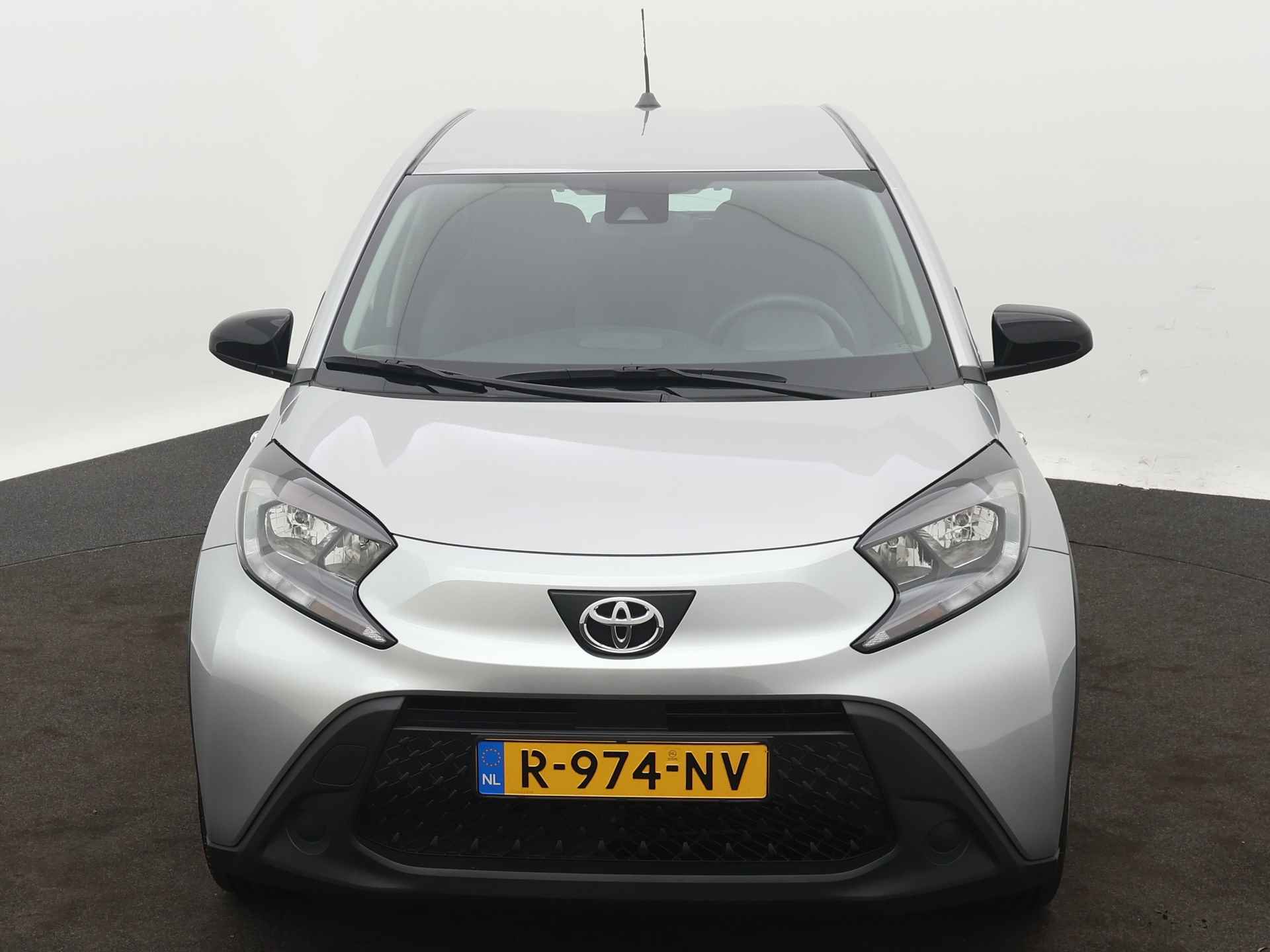 Toyota Aygo X 1.0 VVT-i MT play | Airco | Cruise Control Adaptief | Apple Carplay/Android Auto | Rijstrooksensor met correctie | - 27/41