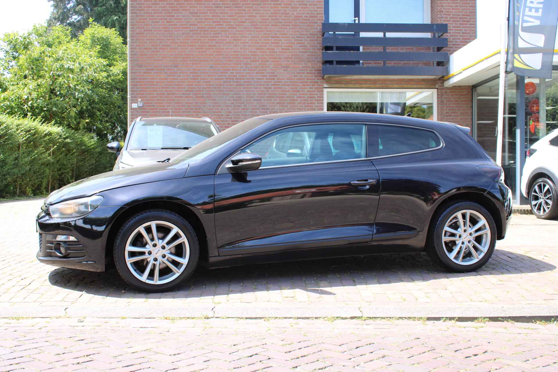 Volkswagen Scirocco 1.4 TSI 122PK Highline 17"/ Navi/ Clima/ Cruise/ NL auto - 4/30