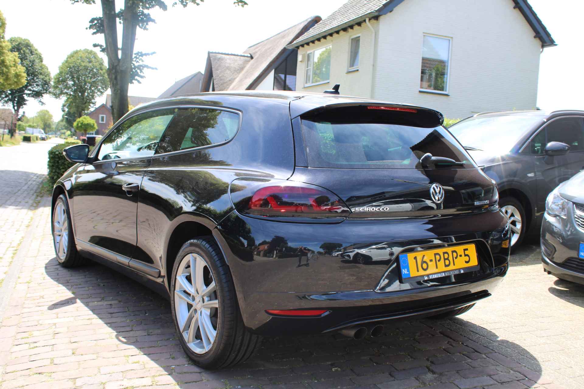 Volkswagen Scirocco 1.4 TSI 122PK Highline 17"/ Navi/ Clima/ Cruise/ NL auto - 9/30