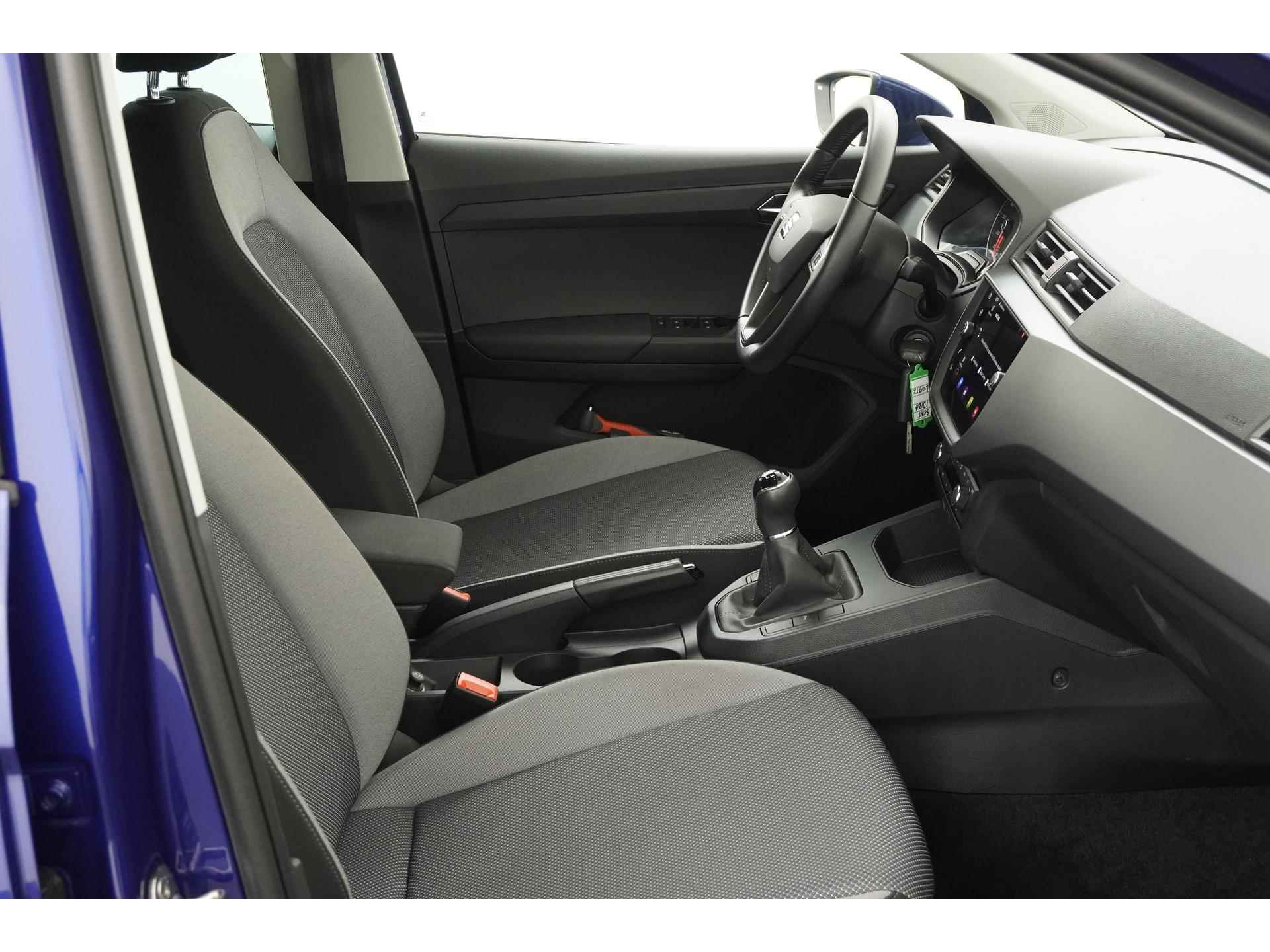 SEAT Ibiza 1.0 TSI Style | Navigatie | Camera | Zondag Open! - 3/39