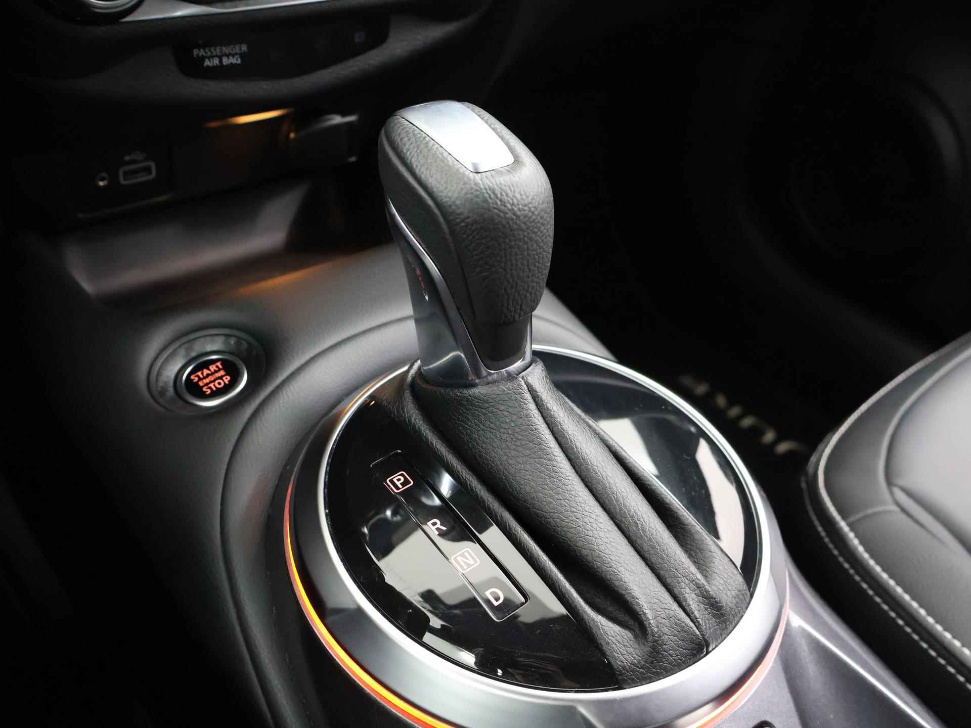 Nissan Juke 1.0 DIG-T Tekna | Navigatie | Bose | Leder | Stoelverwarming | Parkeercamera | Climate control | - 29/43