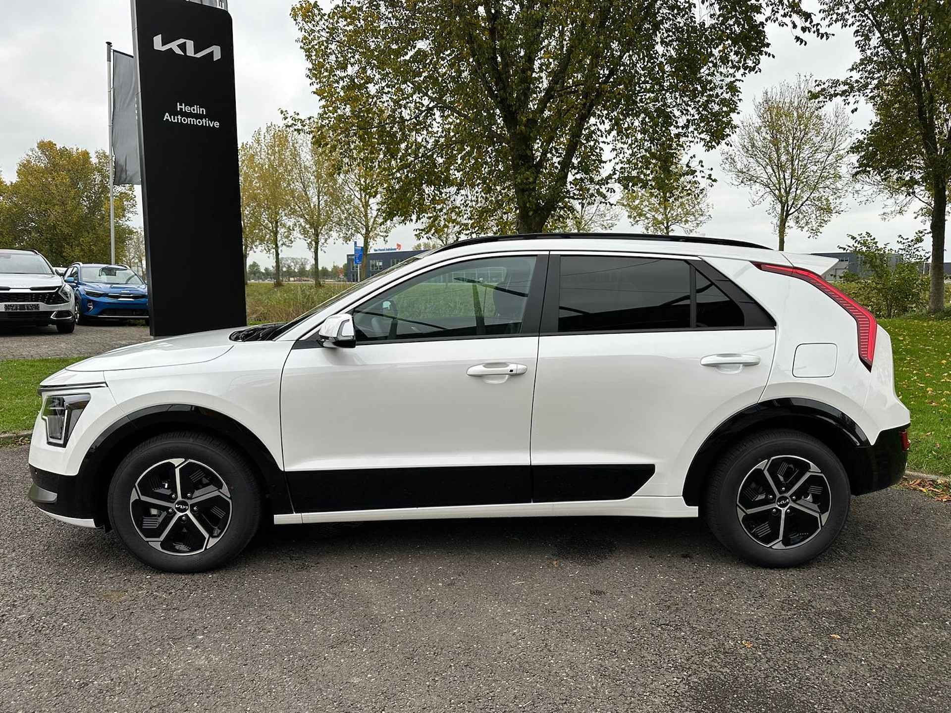 Kia Niro 1.6 GDi Hybrid DynamicPlusLine | DIRECT LEVERBAAR | OPEN DAK | LEDER | STOEL/STUURRVERW. | LED | PDC V+A | LMV 16 INCH - 3/30