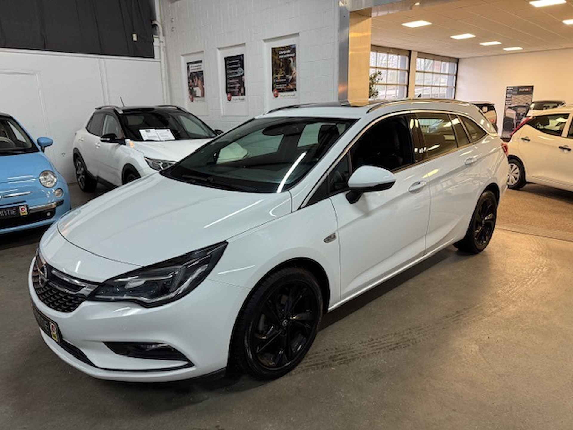 Opel Astra Sports Tourer 1.0 T. Business Ex. - 3/16