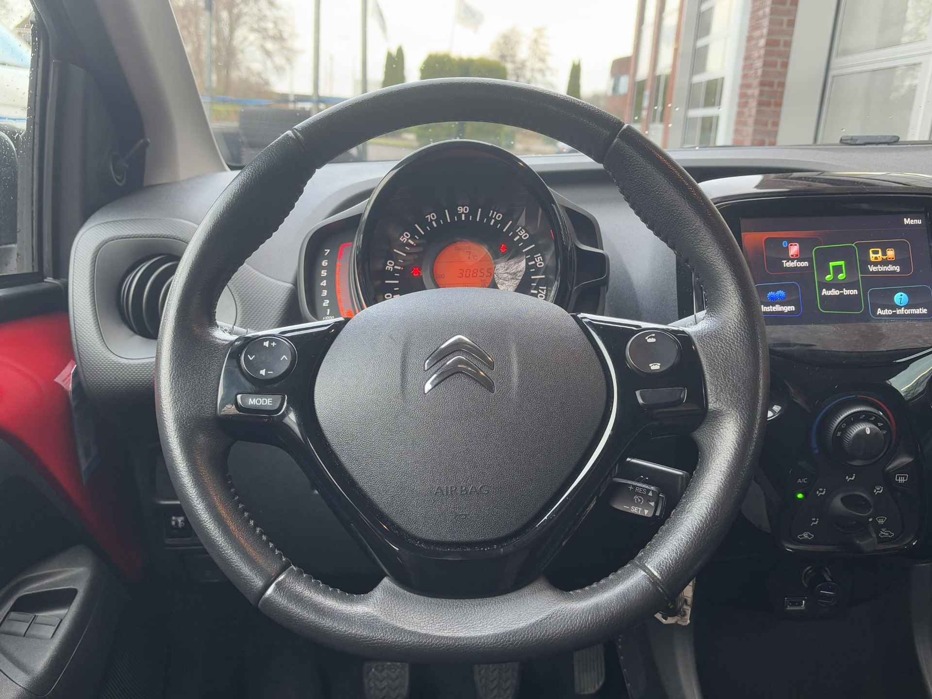 Citroën C1 5-deurs Feel 1.0 e-VTi 72pk | AIRCO | APPLE CARPLAY / ANDROID AUTO | ELEKTRISCH PAKKET | - 17/51