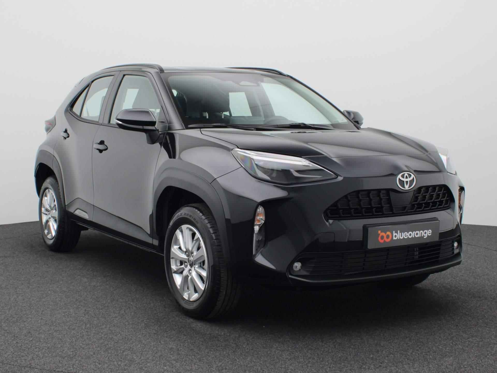 Toyota Yaris Cross 1.5 Hybrid Active 115PK Aut. Navi via Apple Carplay/Android Auto, Achteruitrijcamera, Adaptieve Cruise Controle, Stoel- & Stuurverwarming, Voorruitverwarming, 16" LM Velgen - 12/39