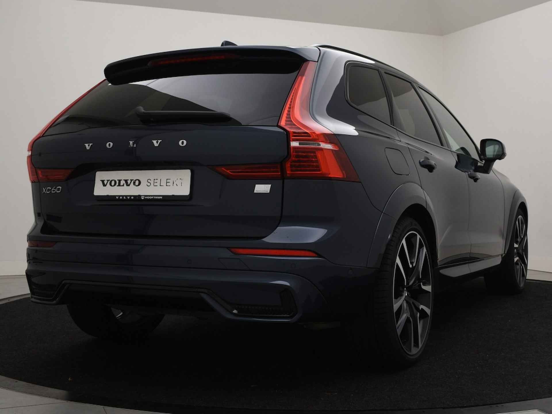 Volvo XC60 T8 PLUG-IN HYBRID ULTIMATE DARK LUCHTVERING 360GR CAM 22INCH TRE - 4/43