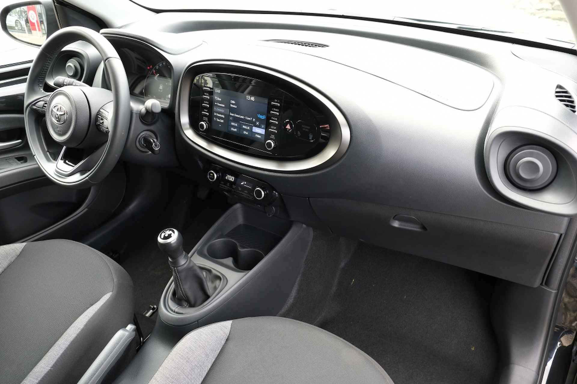 Toyota Aygo X 1.0 VVT-i MT first | Apple CarPlay / Android Auto | Airco | Safe - 10/40